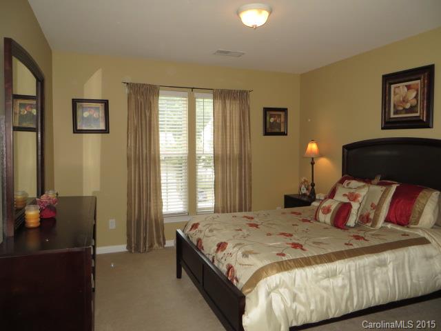 Autumn Cove At Lake Wylie - Residential