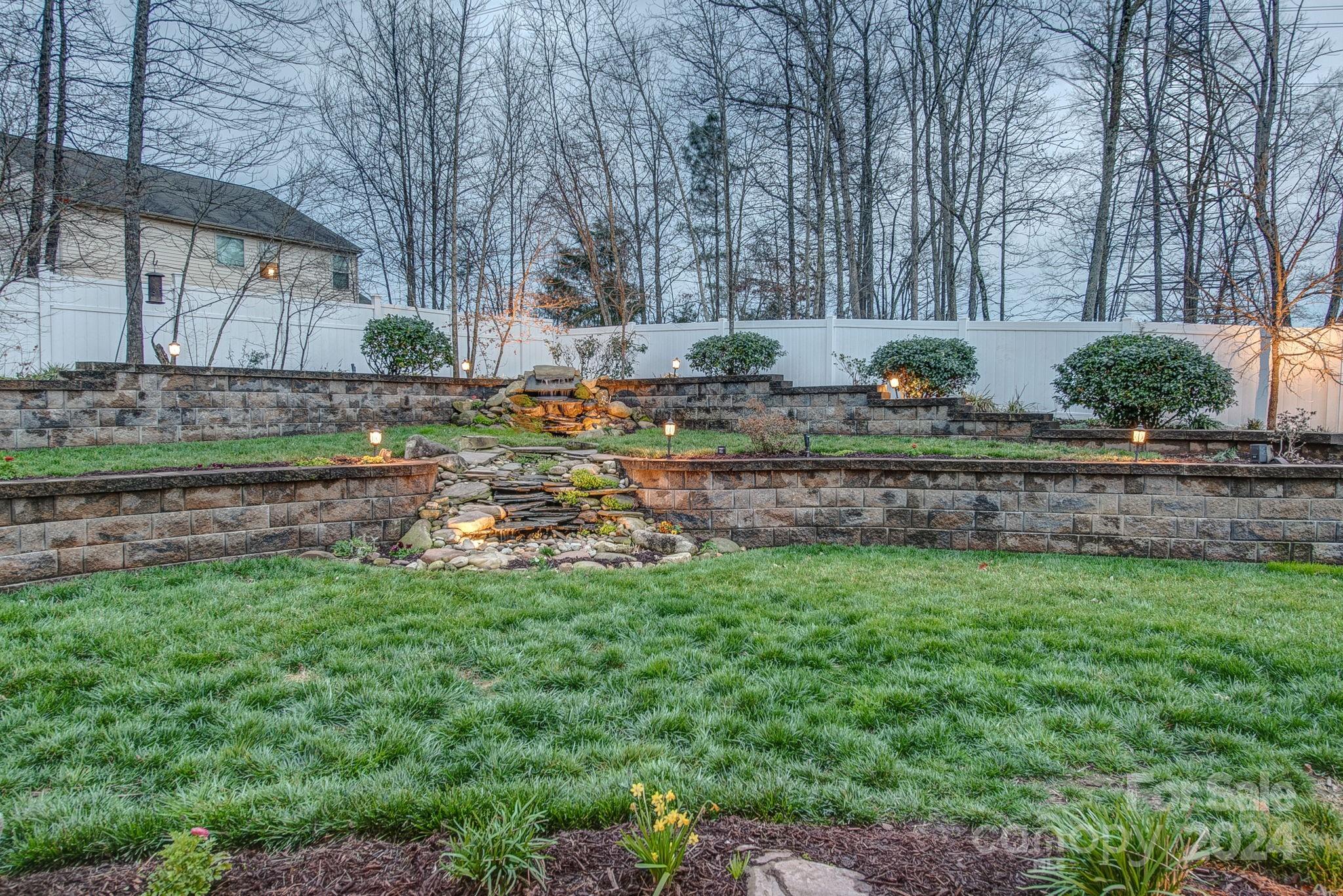 Somerset at Autumn Cove - Residential