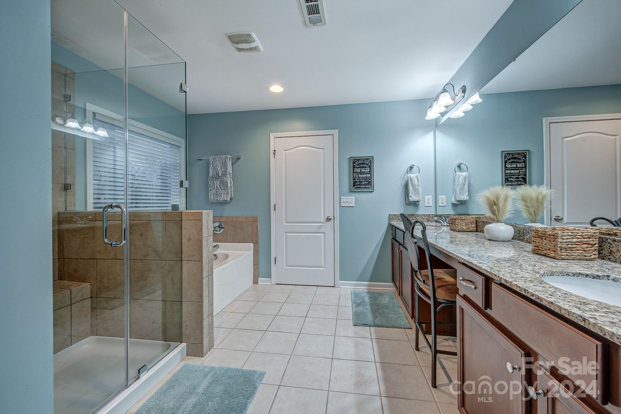 Somerset at Autumn Cove - Residential