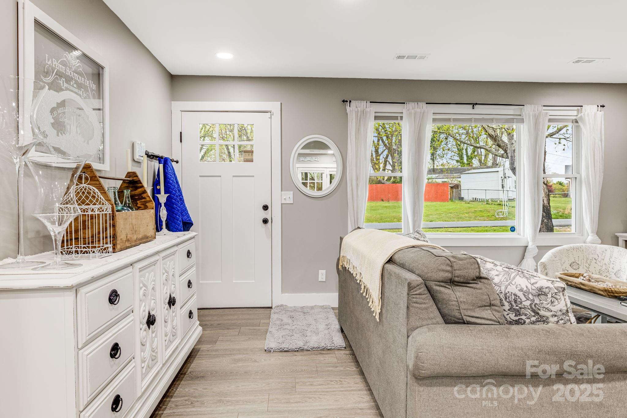 57 Maplewood Knoll Drive