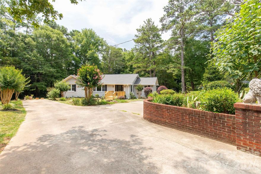 Welcome to this beautifully updated home! This fully renovated property features  brand-new plumbing, ductwork, windows, flooring, roof, appliances and fixtures, offering you peace of mind and modern comfort from the moment you step inside. Situated on a spacious lot, the home provides a sense of privacy, perfect for relaxing, entertaining, or simply enjoying quiet living. Whether you’re looking for your first home or a fresh start, this property delivers a perfect blend of style, efficiency, and space. Don’t miss your opportunity to own a great home with the hard work already completed!