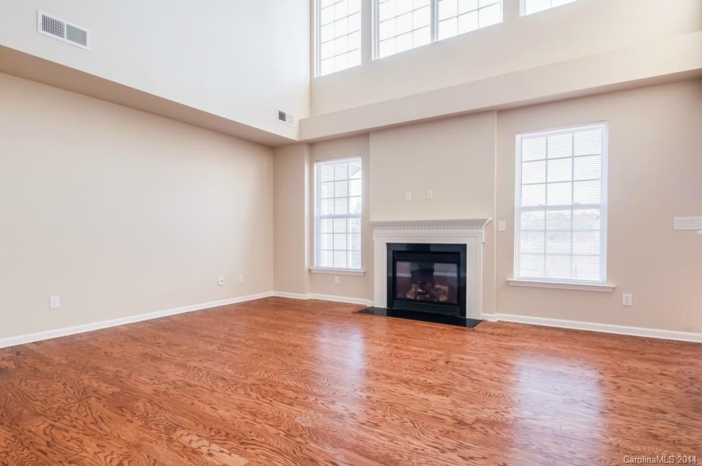 Old Stone Crossing - Residential