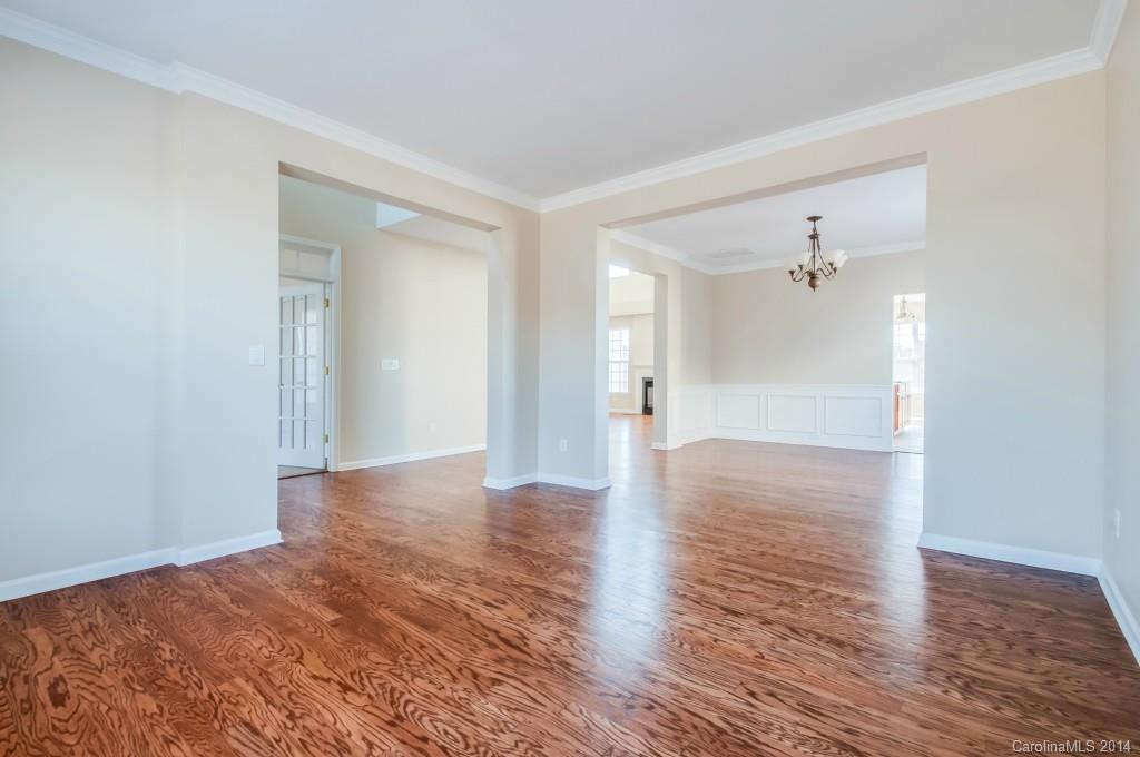 Old Stone Crossing - Residential