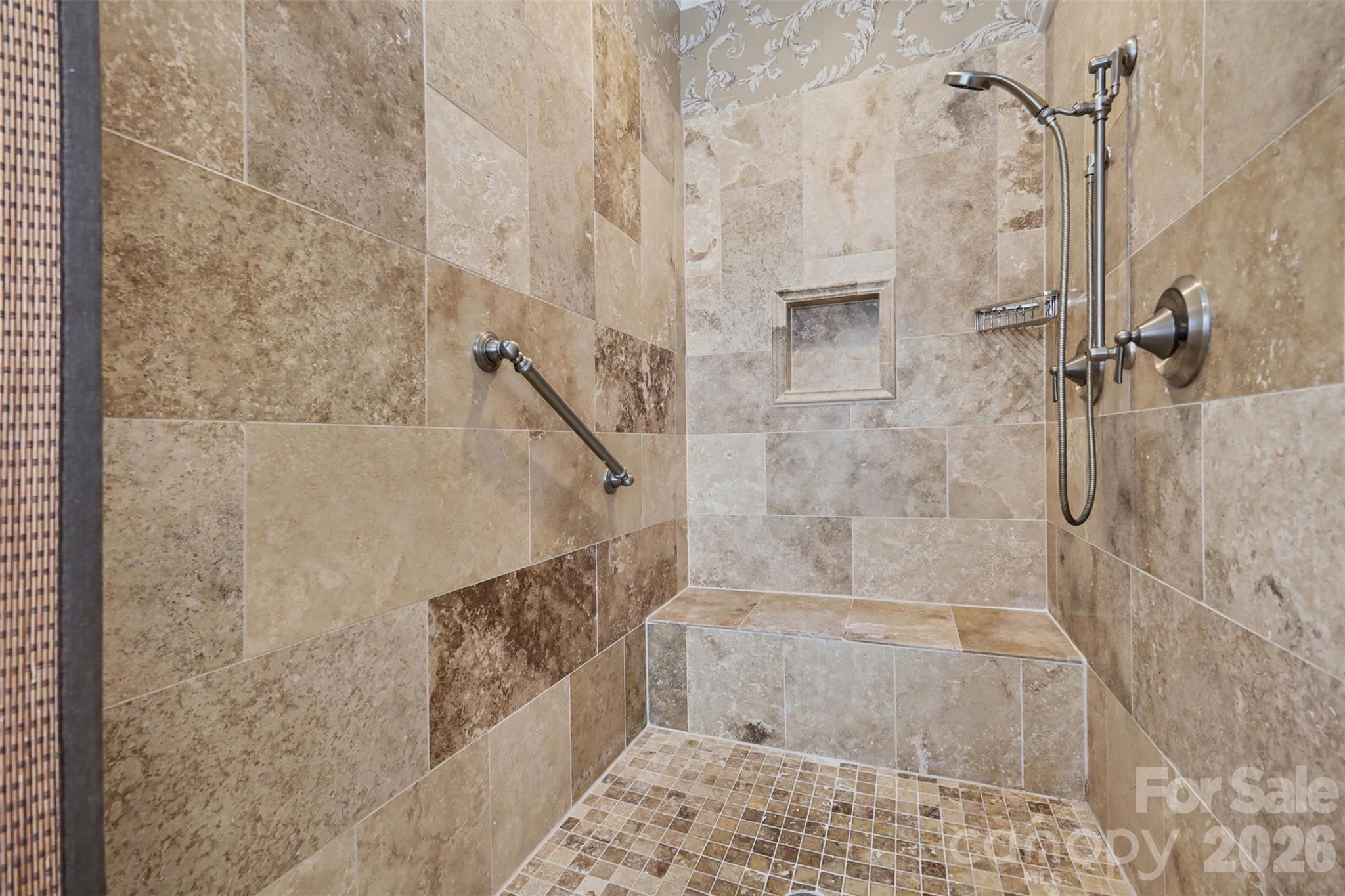 Lake Club Commons - Residential