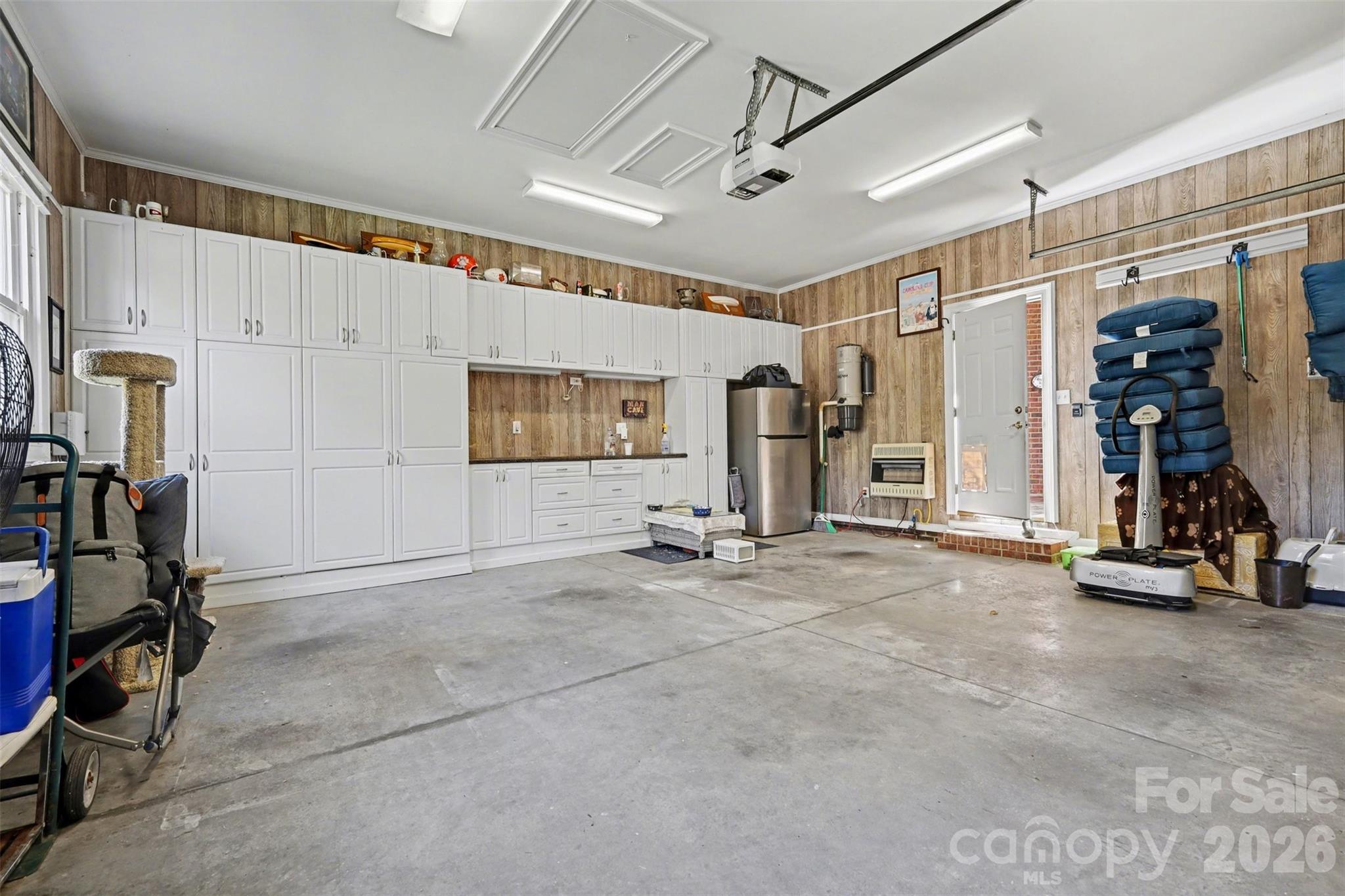 Lake Club Commons - Residential