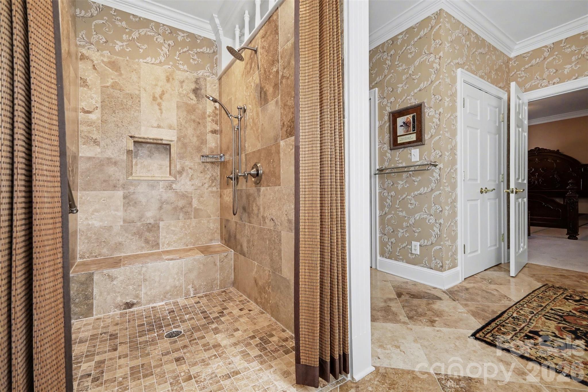 Lake Club Commons - Residential