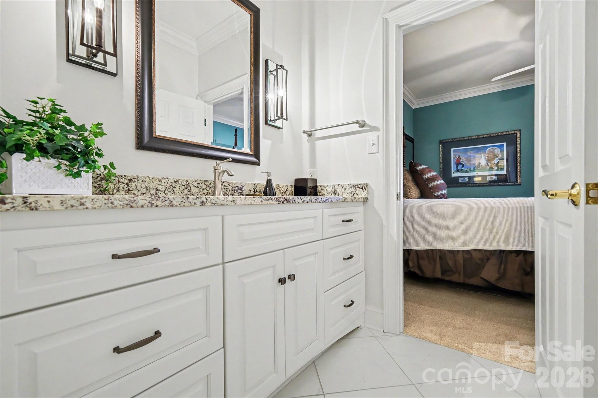 Lake Club Commons - Residential