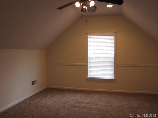 Steelecroft Place - Residential Lease