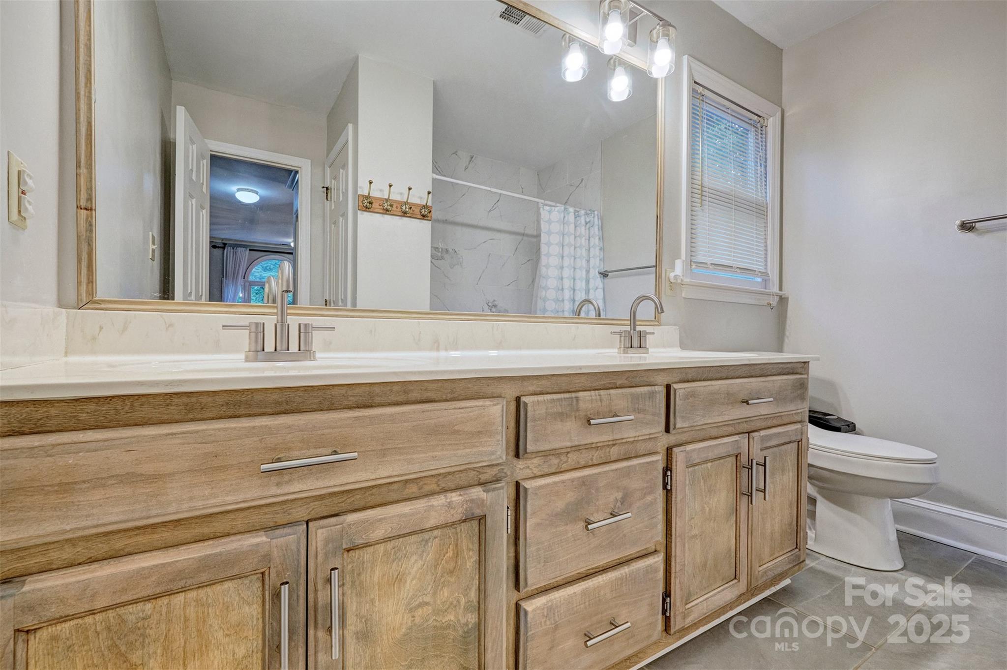 Charter Oaks - Residential