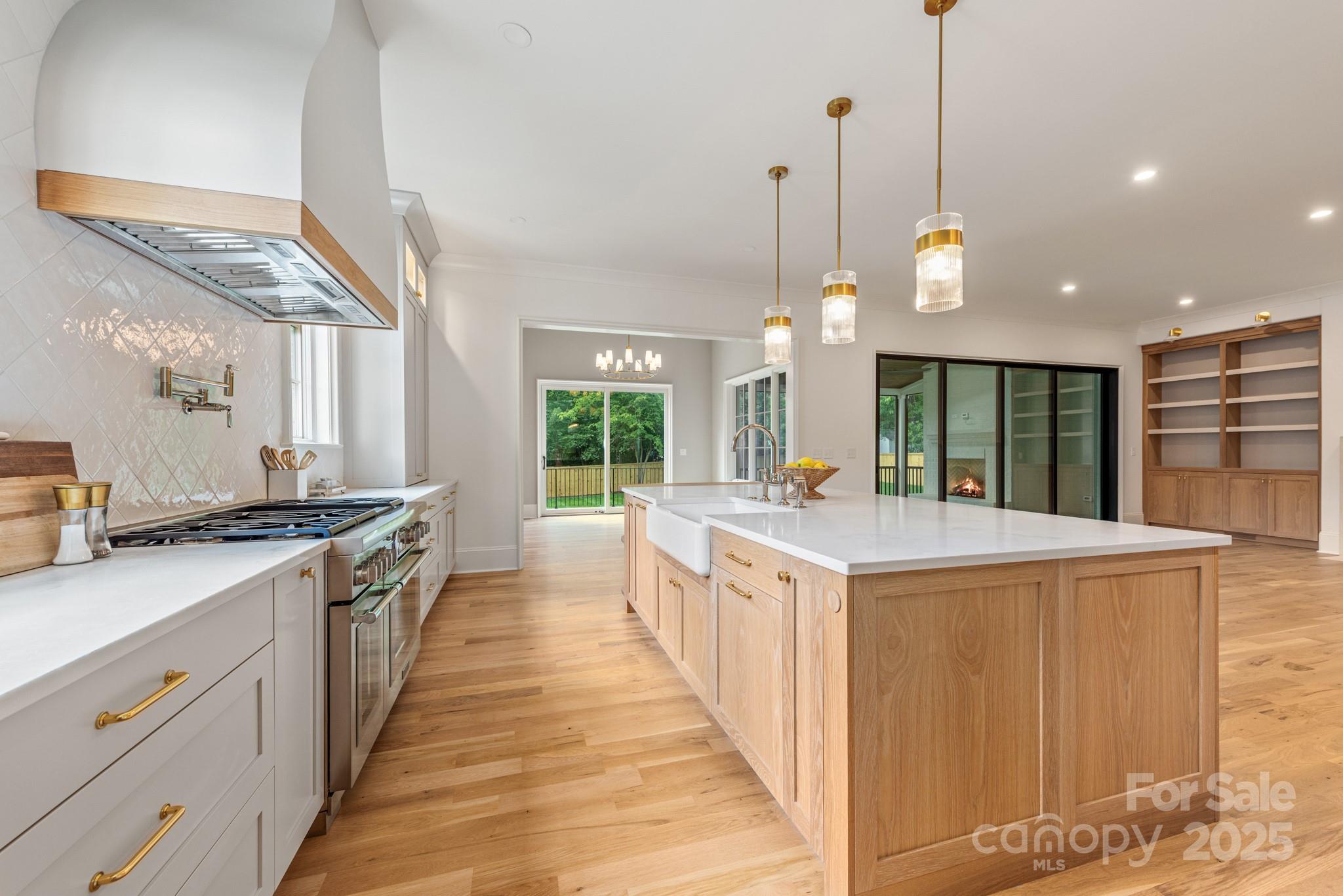 Lansdowne - Residential