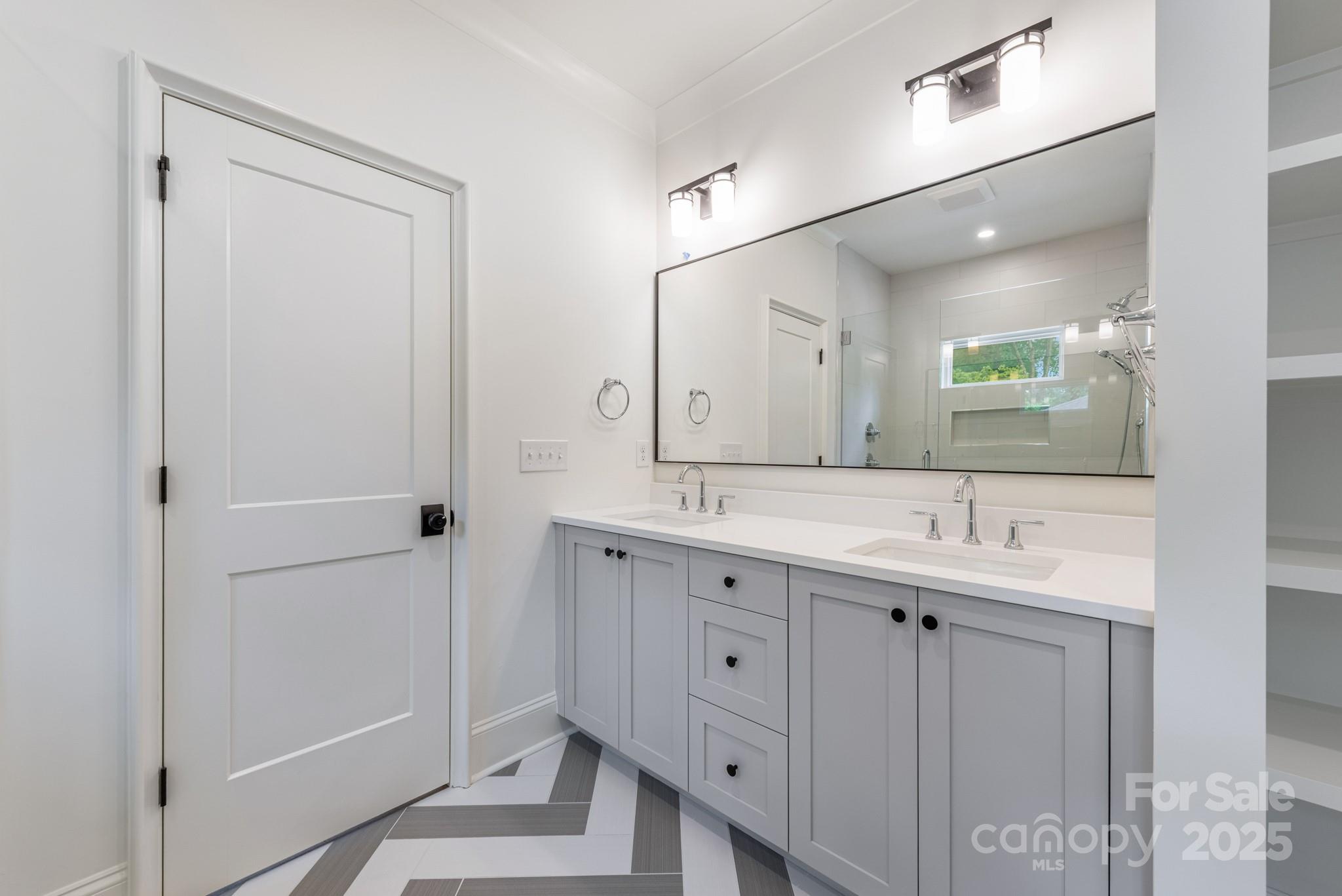 Lansdowne - Residential