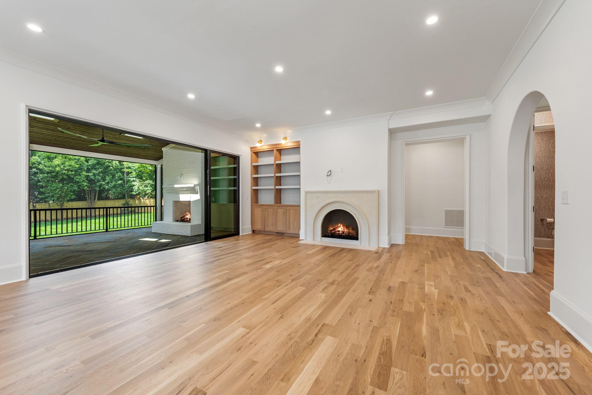 Lansdowne - Residential