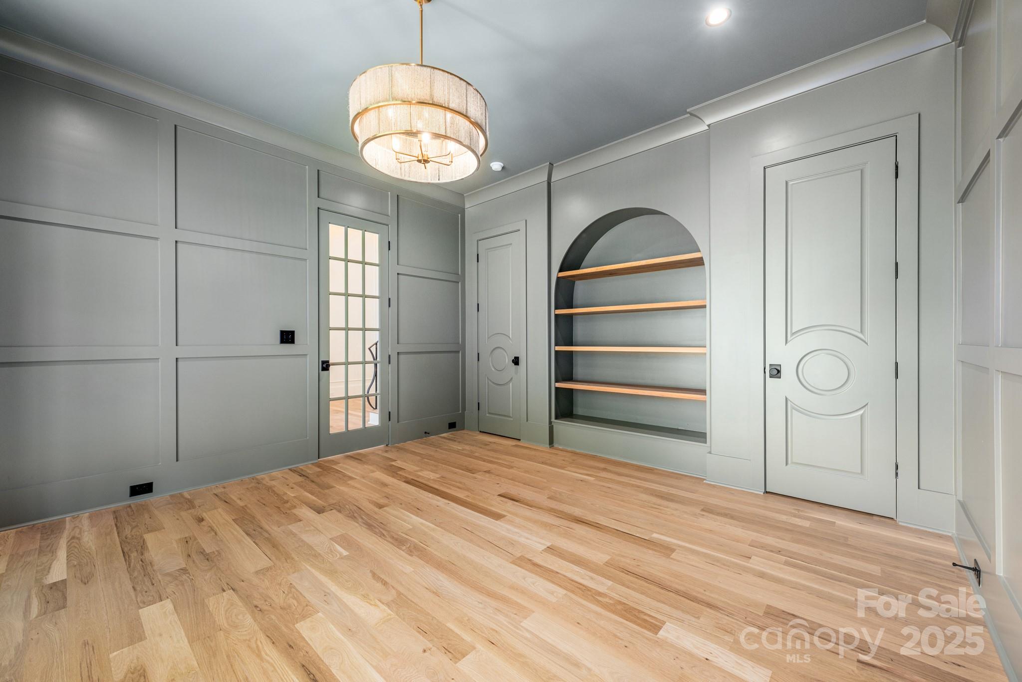 Lansdowne - Residential