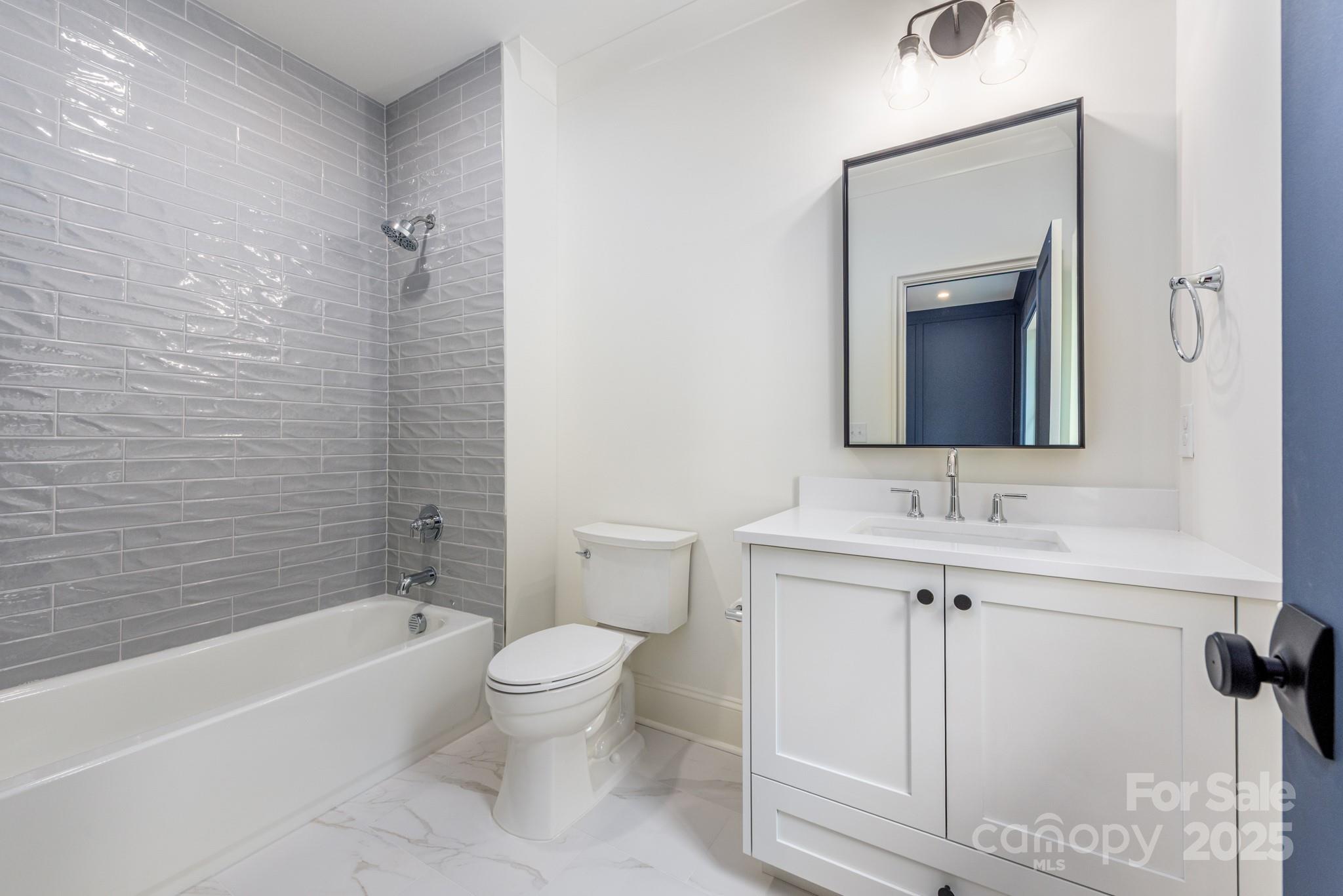 Lansdowne - Residential