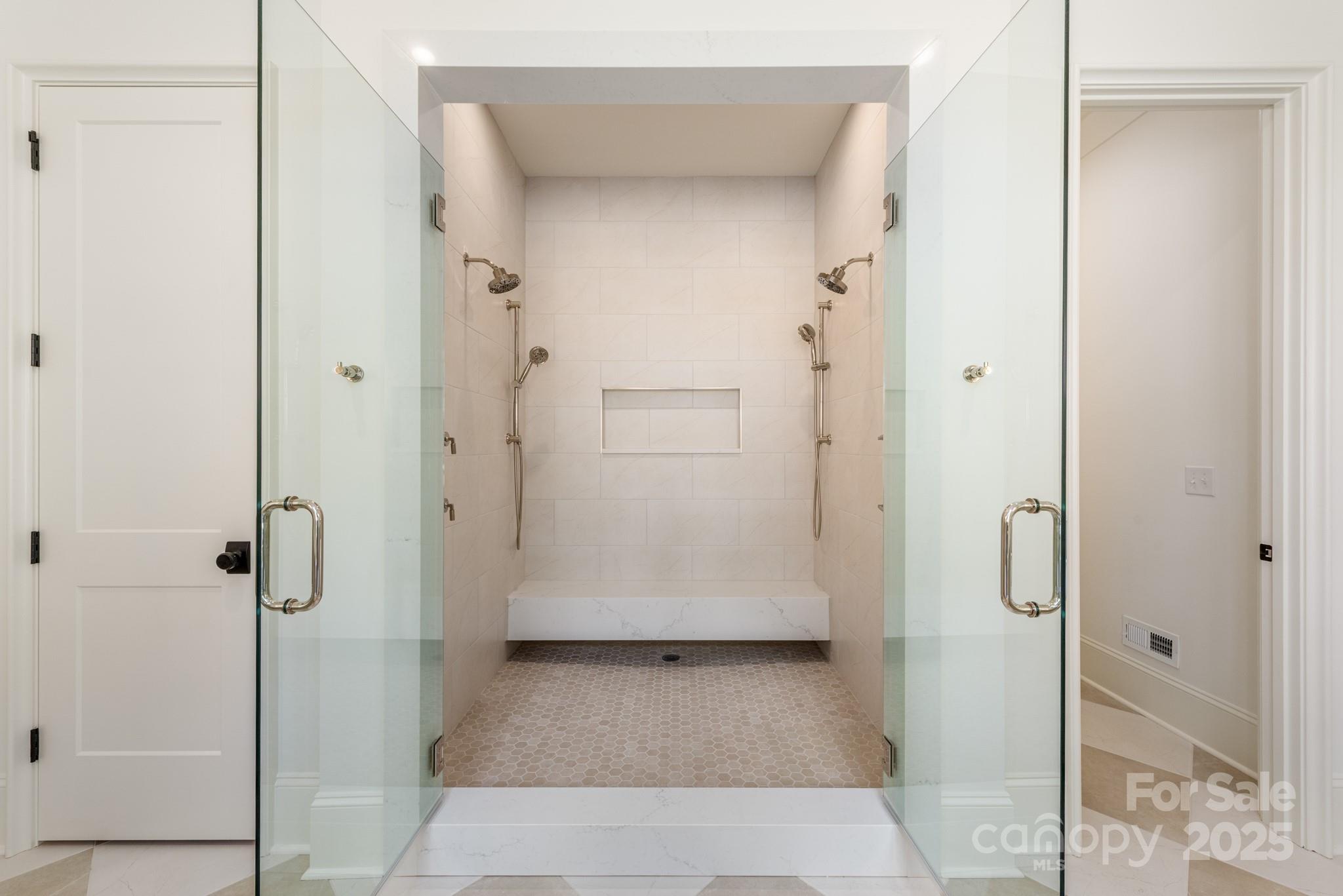 Lansdowne - Residential