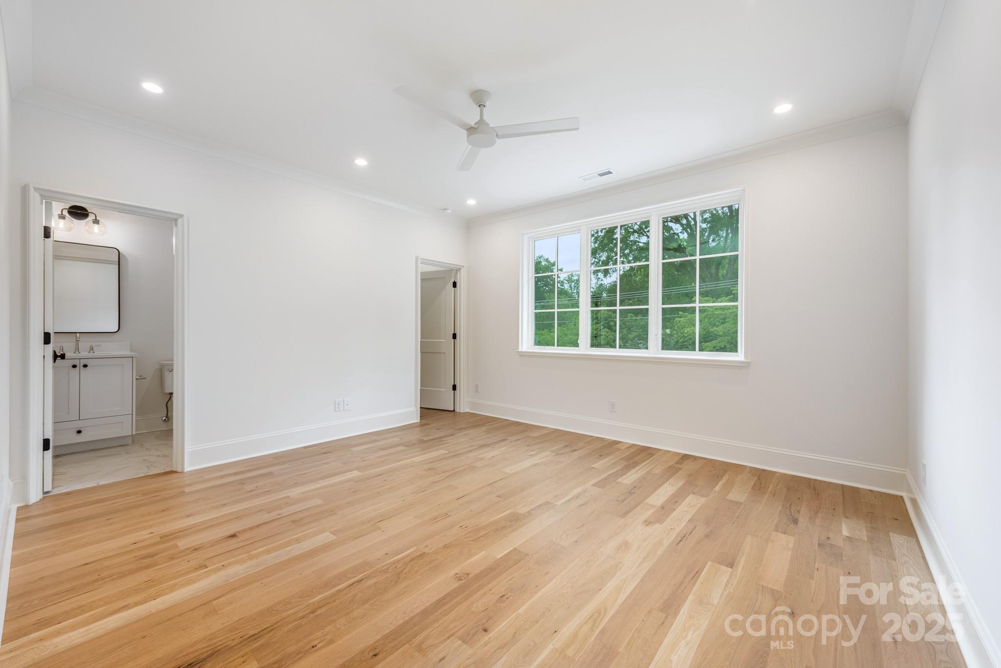 Lansdowne - Residential