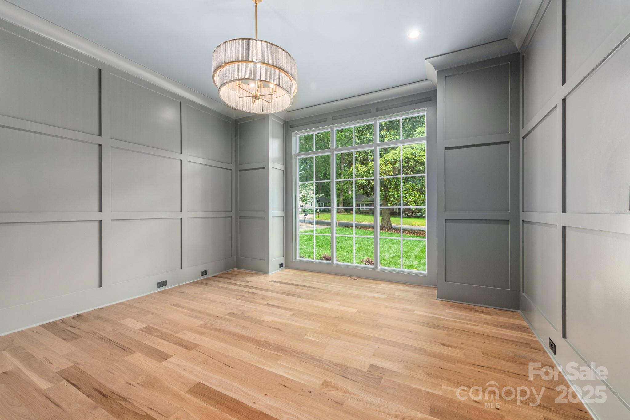 Lansdowne - Residential