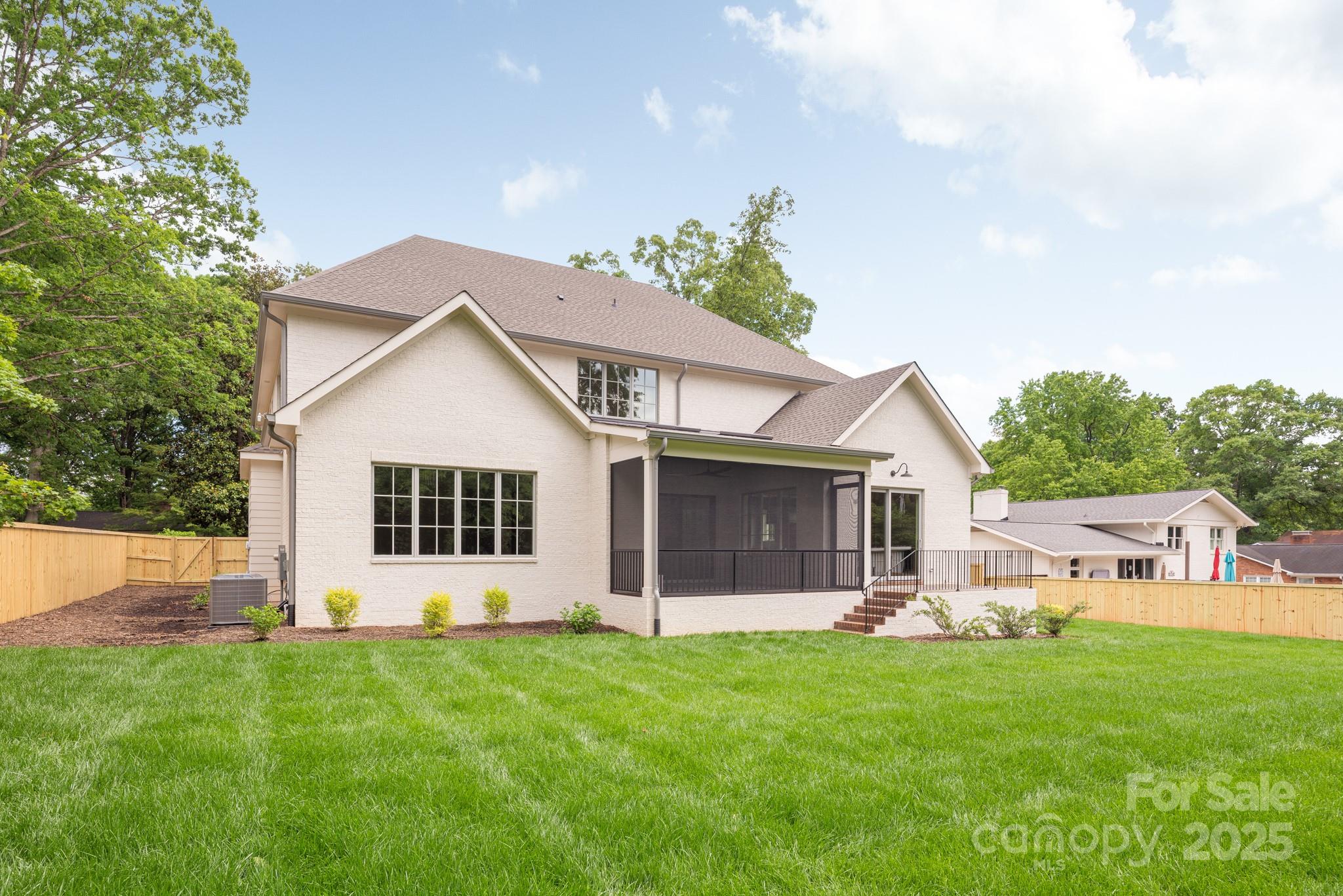 Lansdowne - Residential