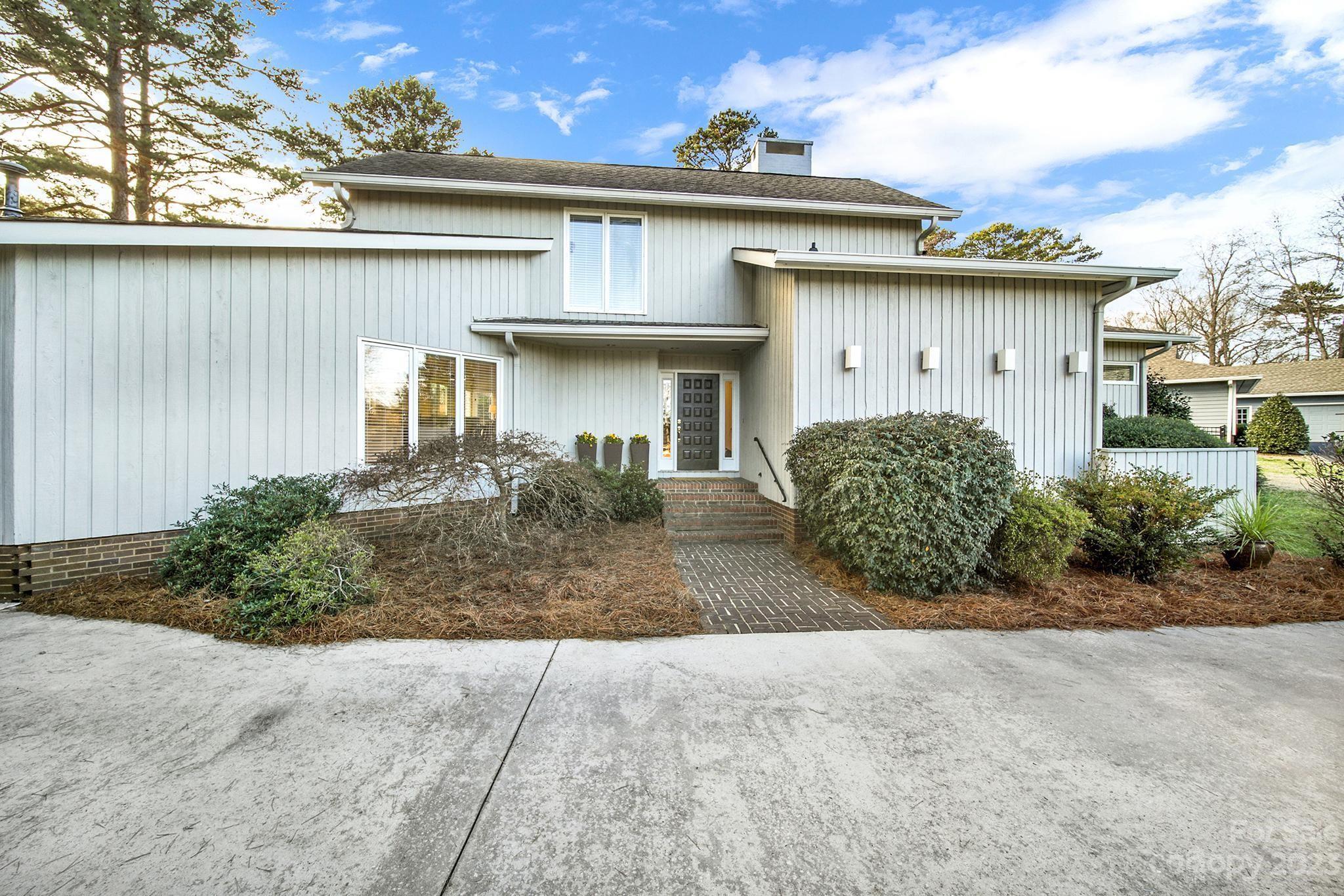 River Hills - Residential