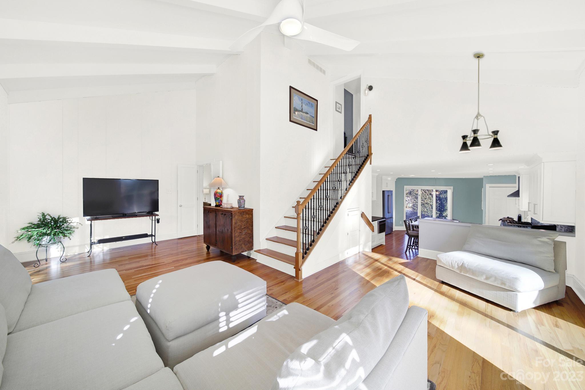 River Hills - Residential