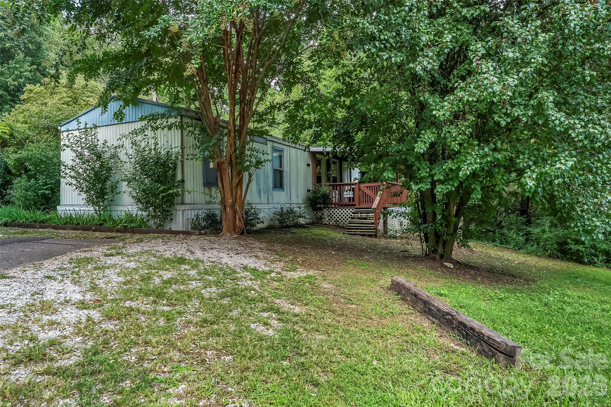 230 JOHNSON HOLLOW Road W