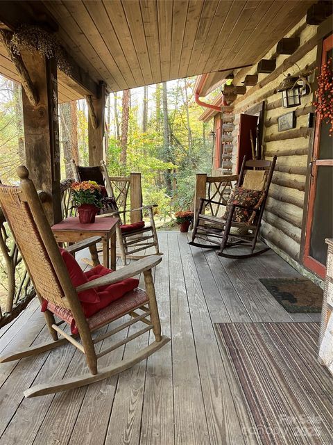 Photo of 12 Victoria Rose Lane, Waynesville, NC 28785 (MLS # 4316266) Photo of 12 Victoria Rose Lane, Waynesville, NC 28785 (MLS # 4316266)