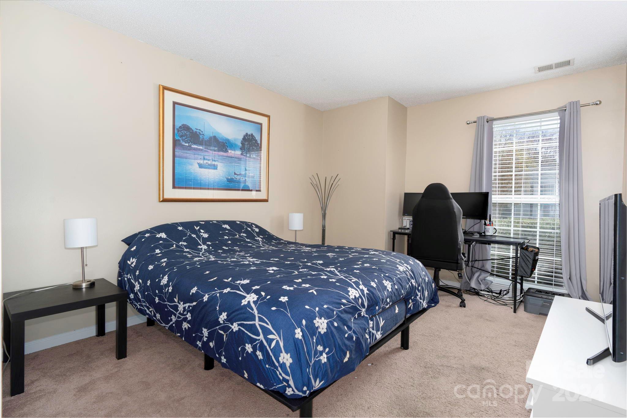 Ridge Crossing - Residential