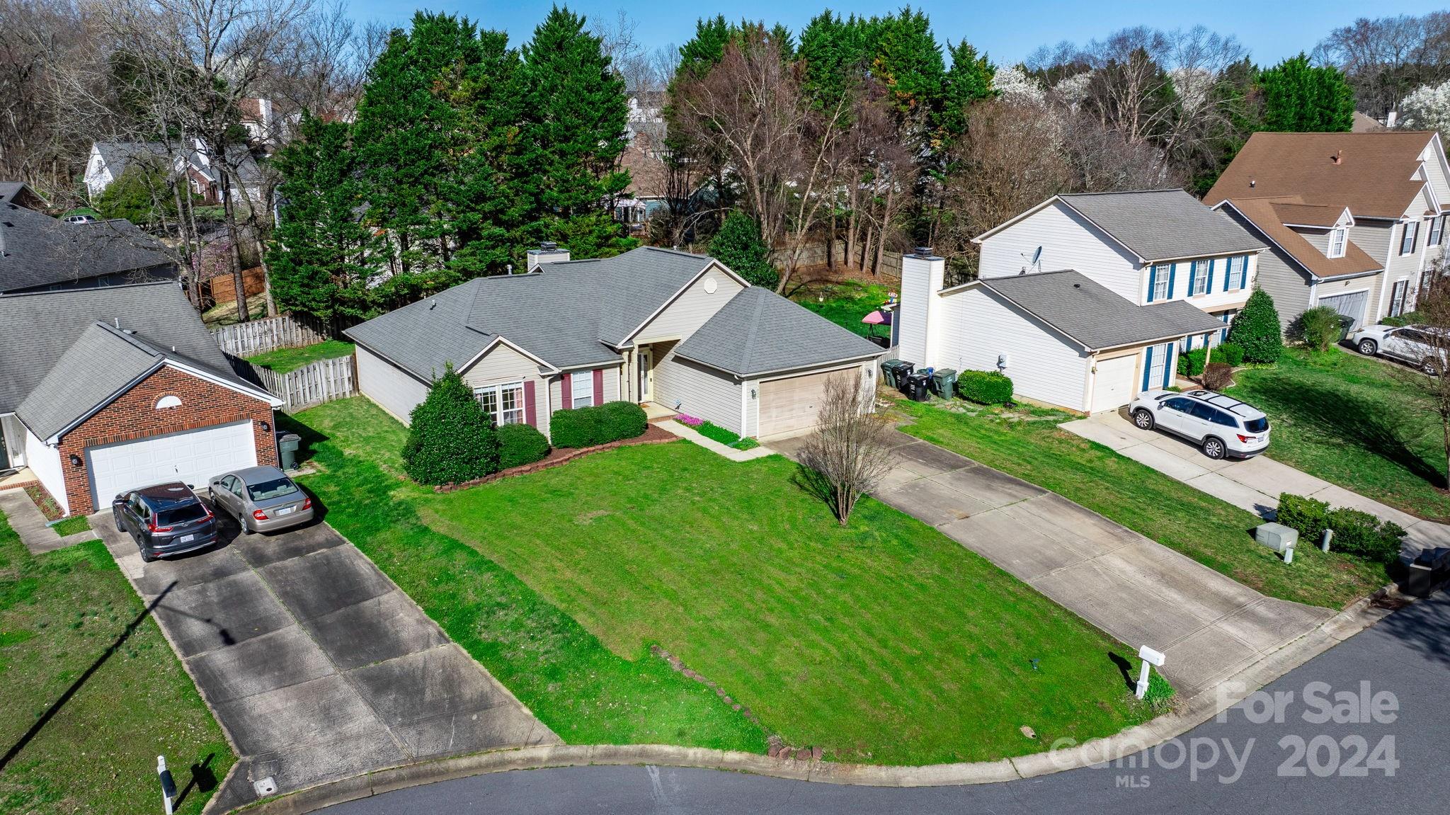 Ridge Crossing - Residential