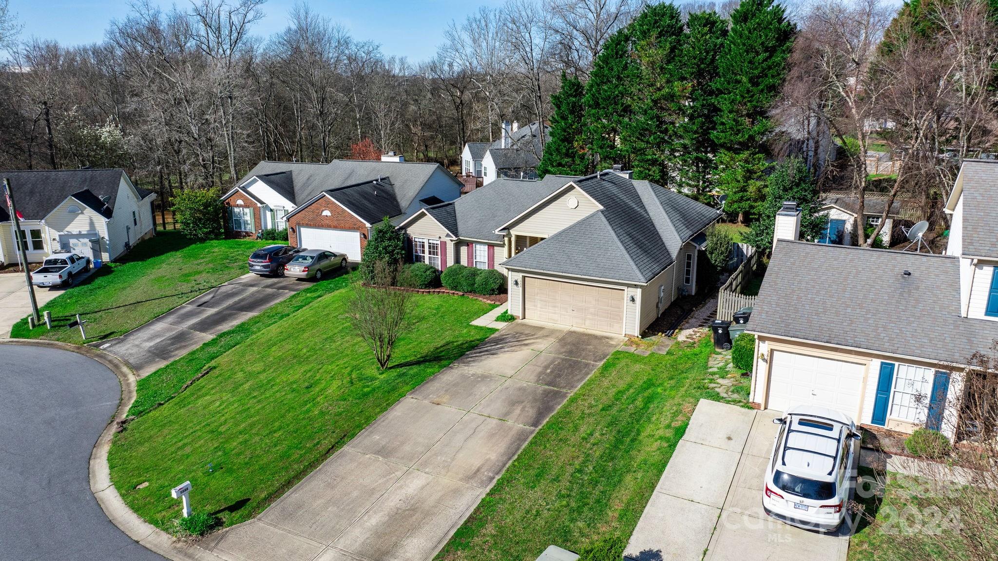 Ridge Crossing - Residential