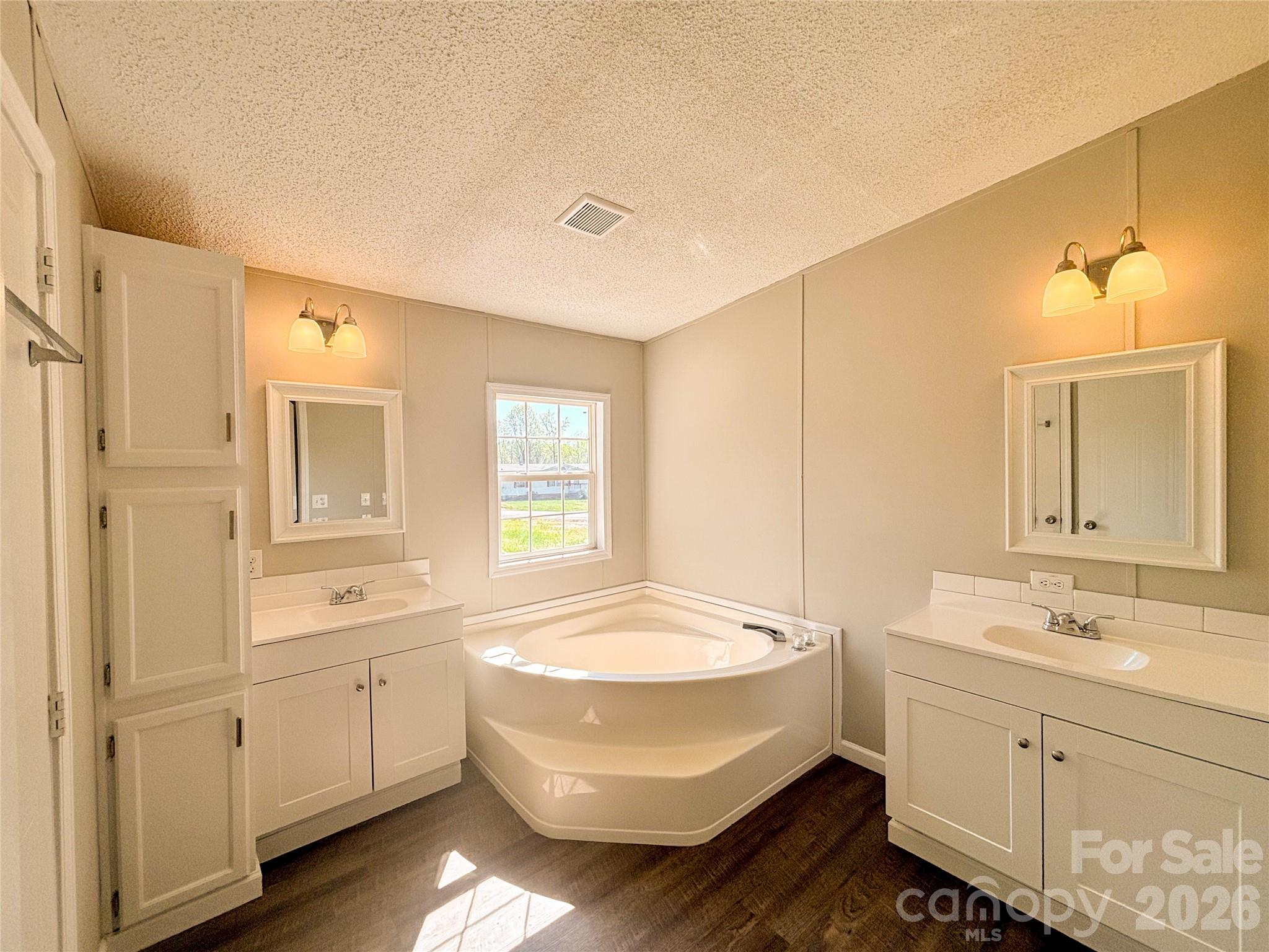 Grace Point - Residential