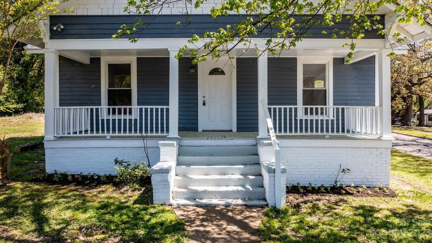 Come see this freshly renovated house with 3 bedrooms and 2 full bathrooms! Brand new roof, brand new AC system with heat, brand new flooring, and very spacious.
Conveniently located minutes from downtown Hickory. Investors welcome! Add this property to your portfolio today!