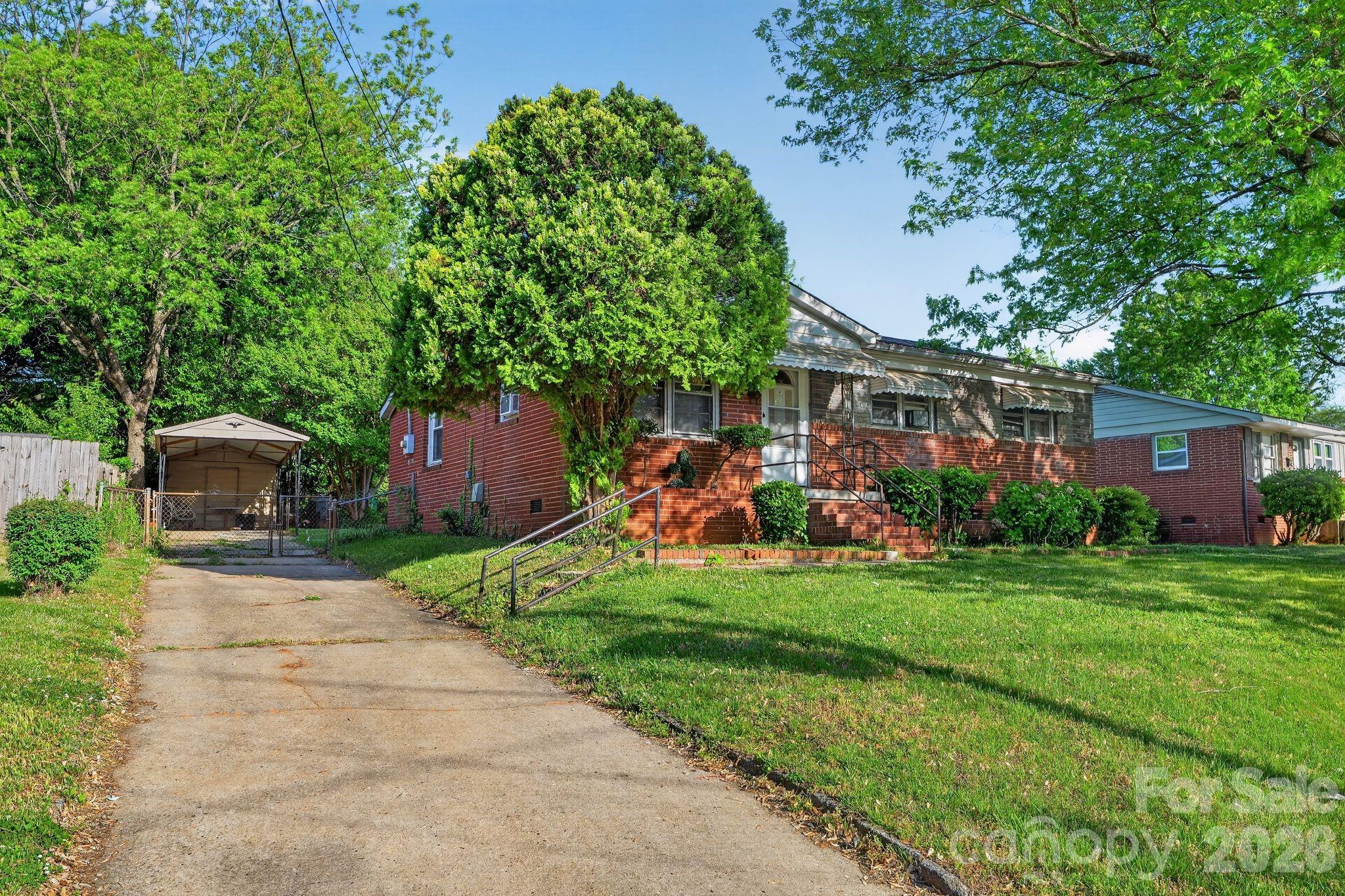 2308 Crestview Drive