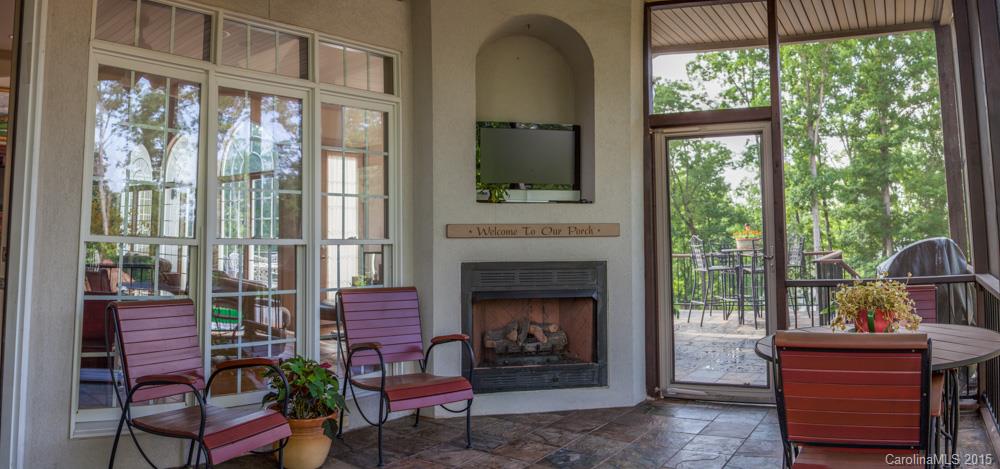 Liberty Hill Pointe - Residential