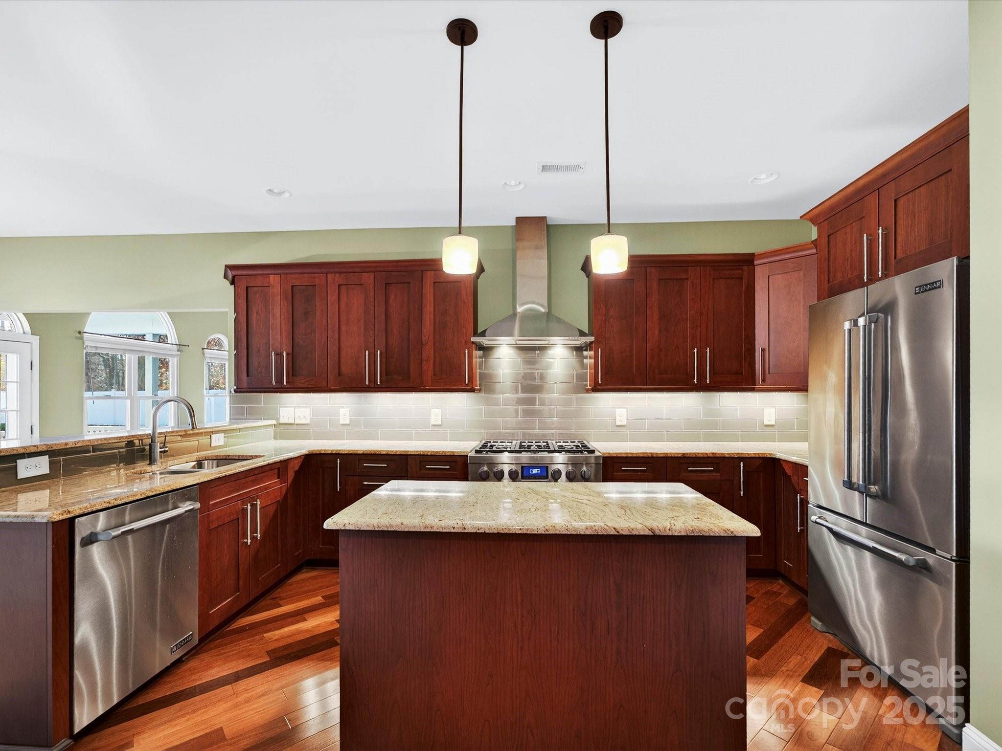 153 Collingswood Road