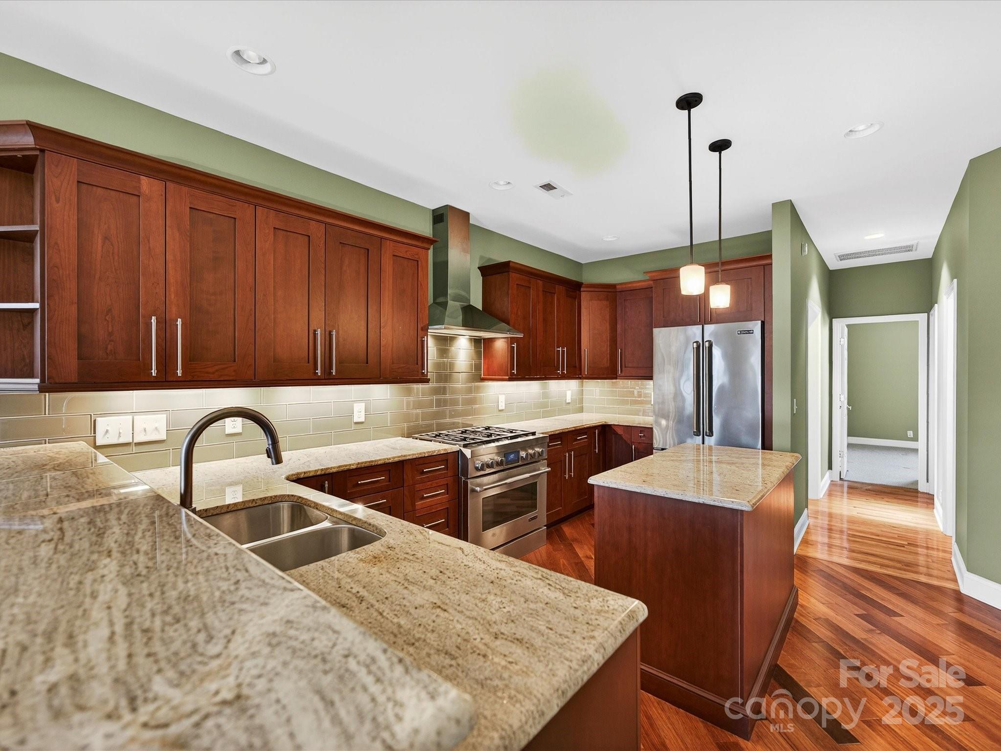 153 Collingswood Road