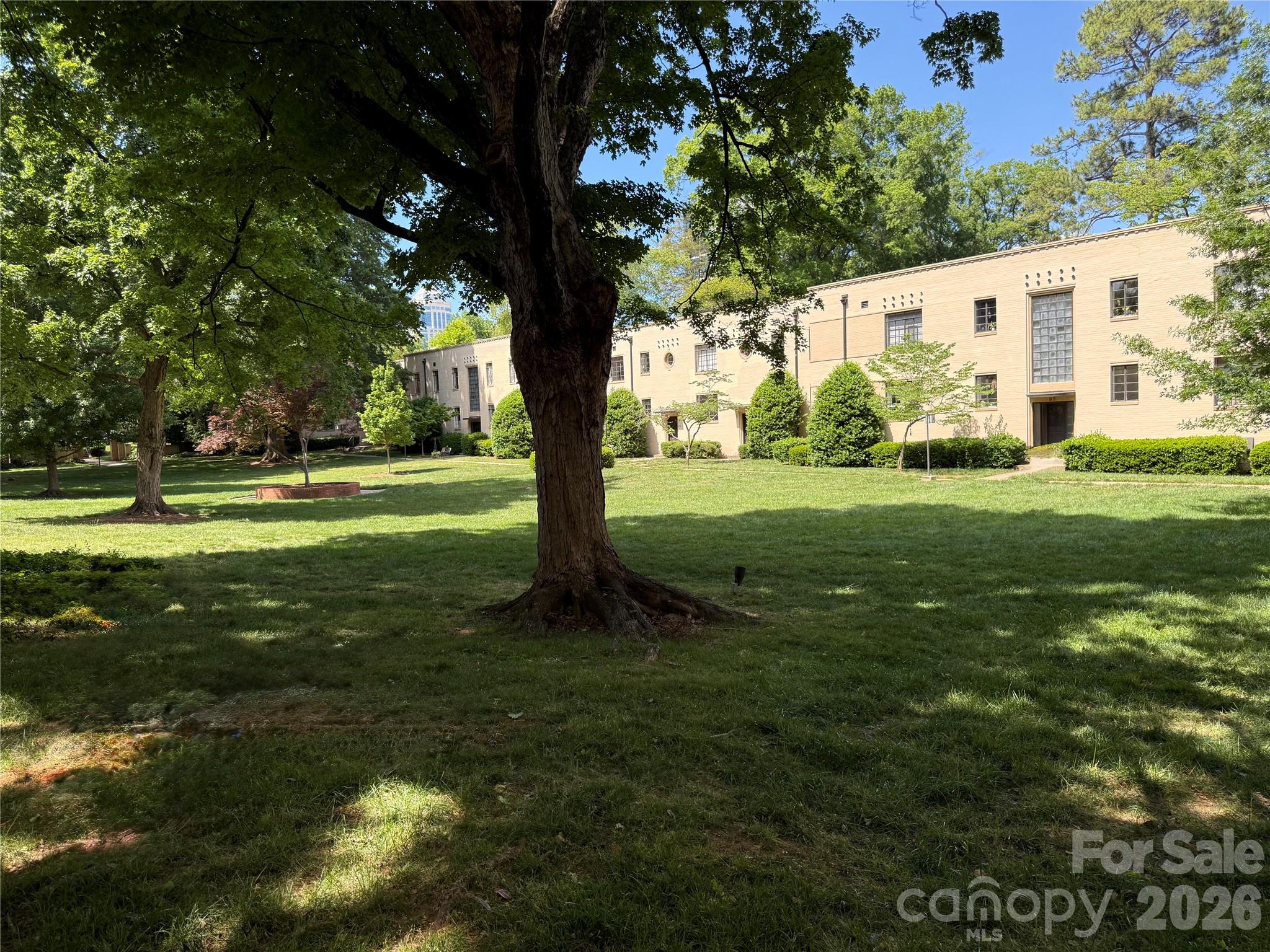 Myrtle Square - Residential