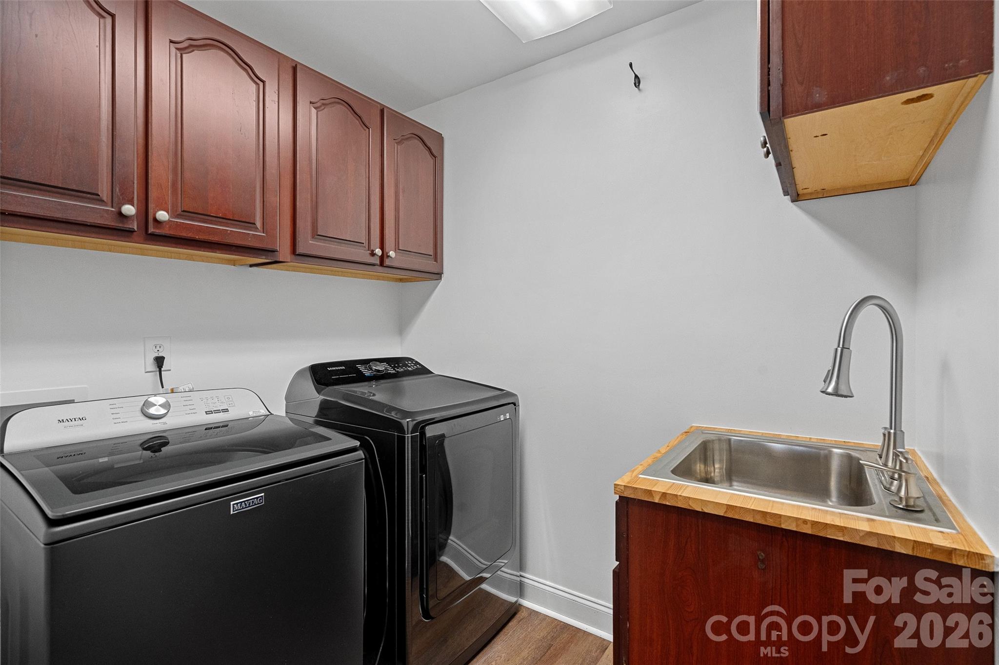 The Hamptons - Residential