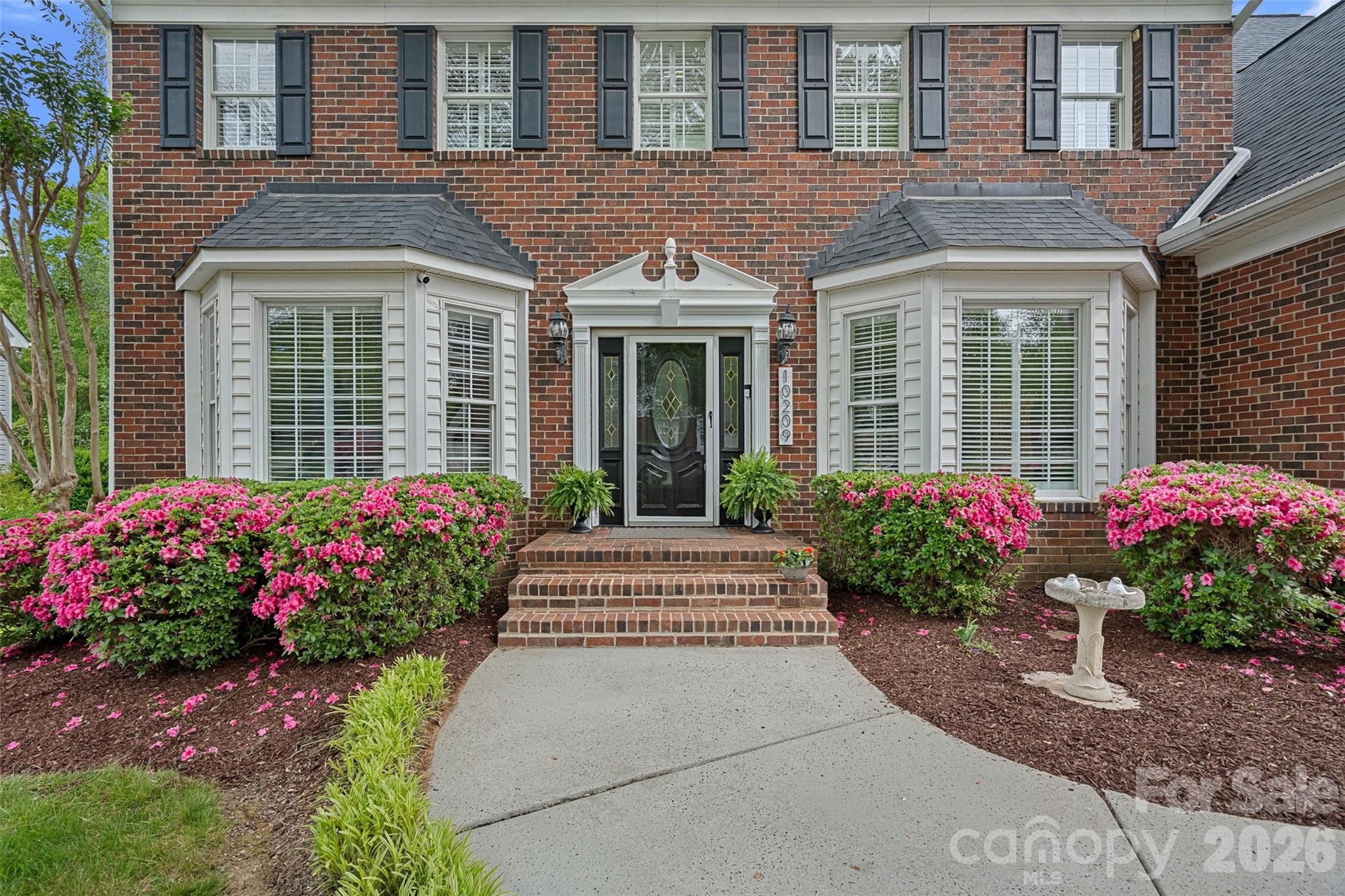 The Hamptons - Residential