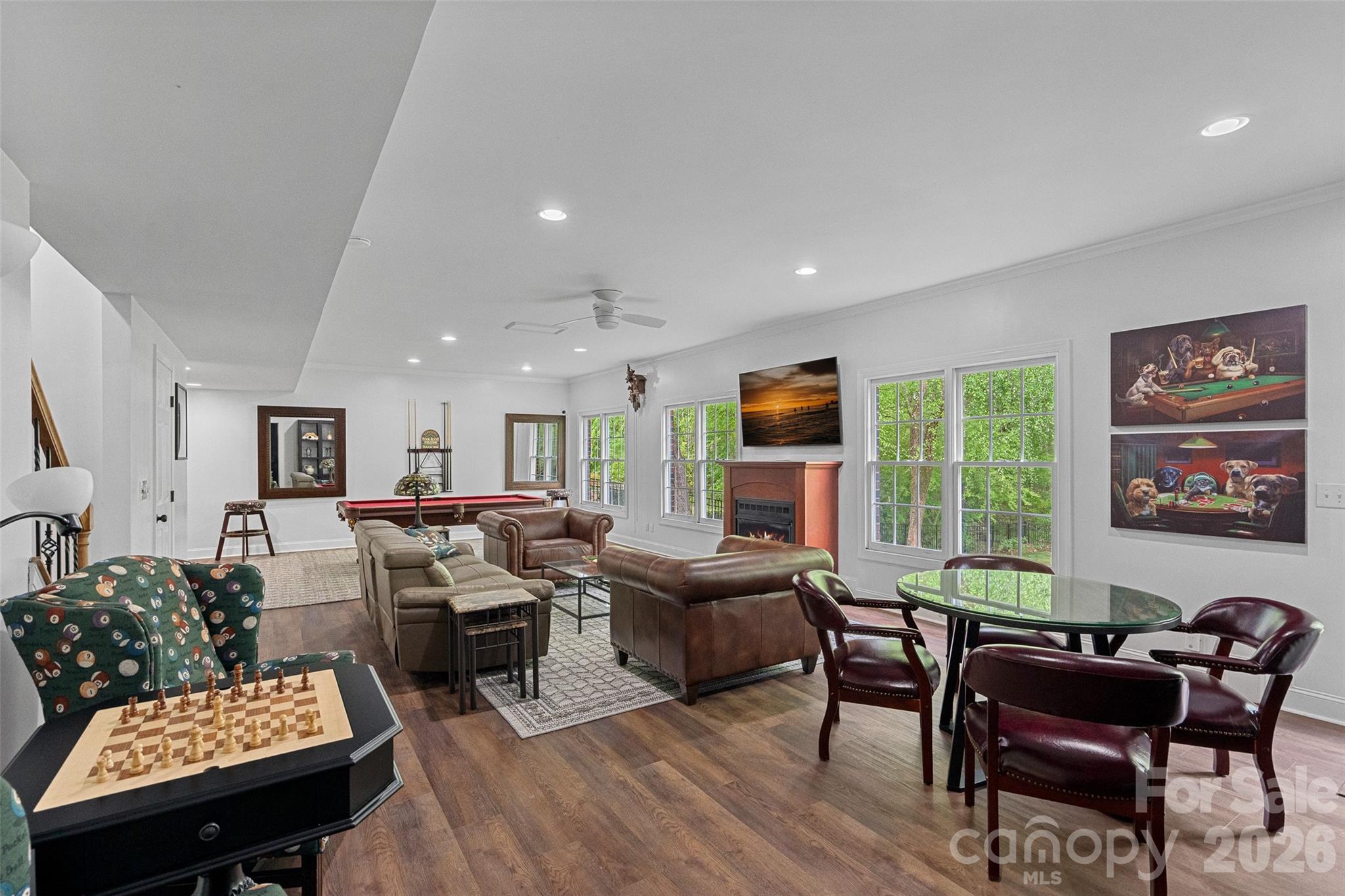 The Hamptons - Residential