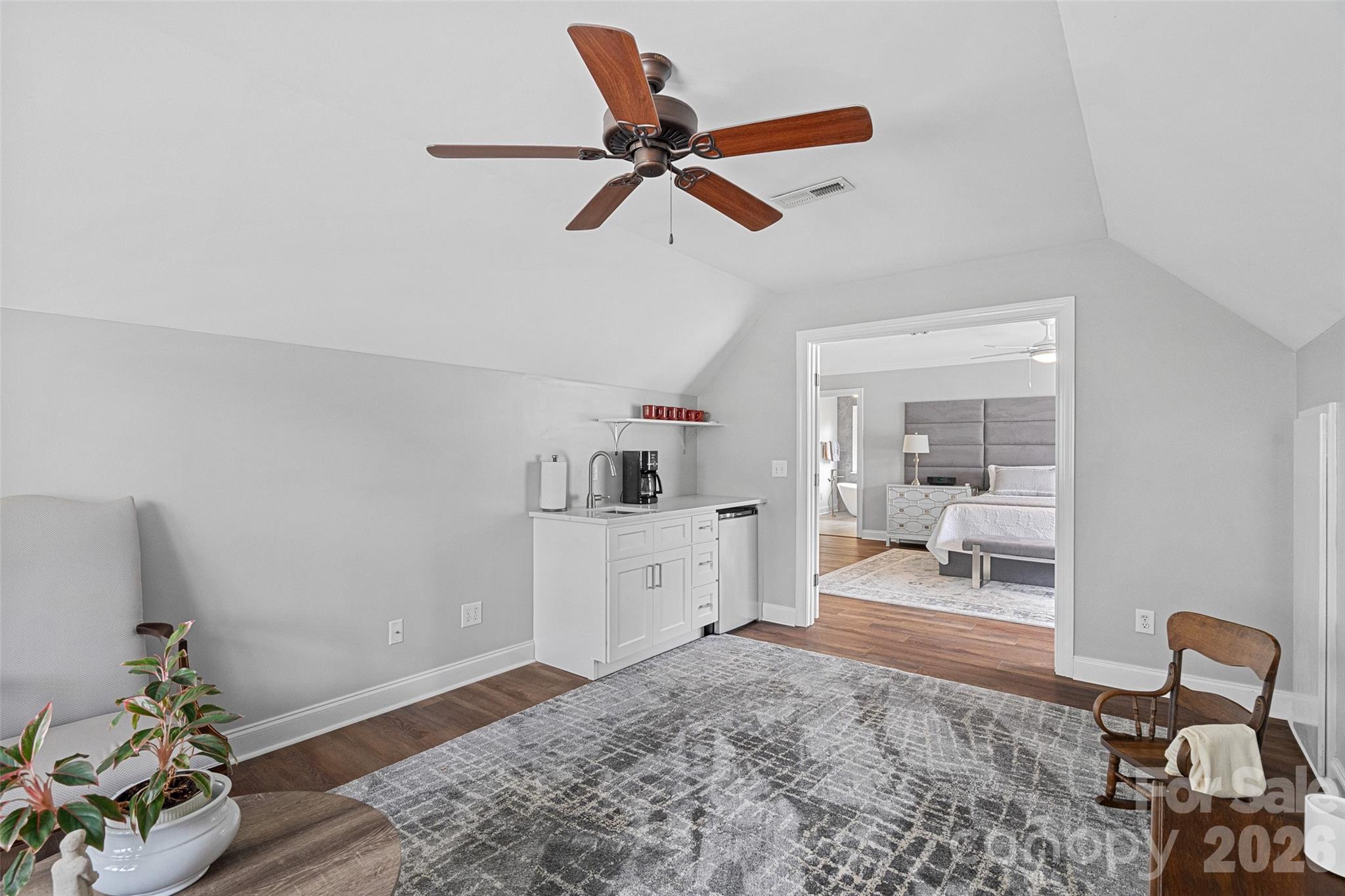 The Hamptons - Residential