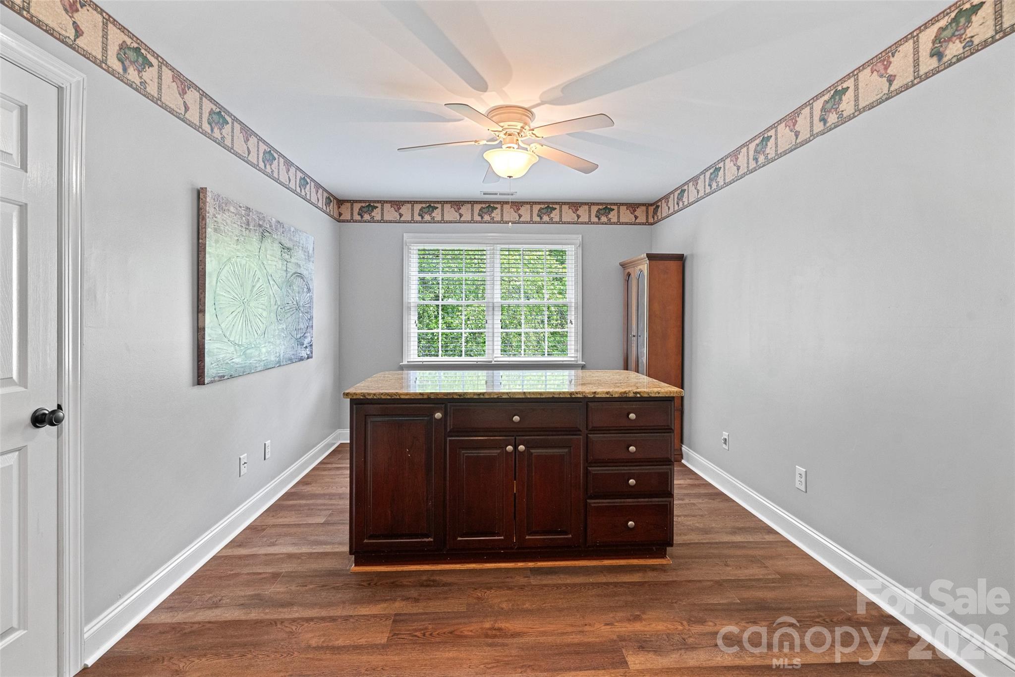 The Hamptons - Residential