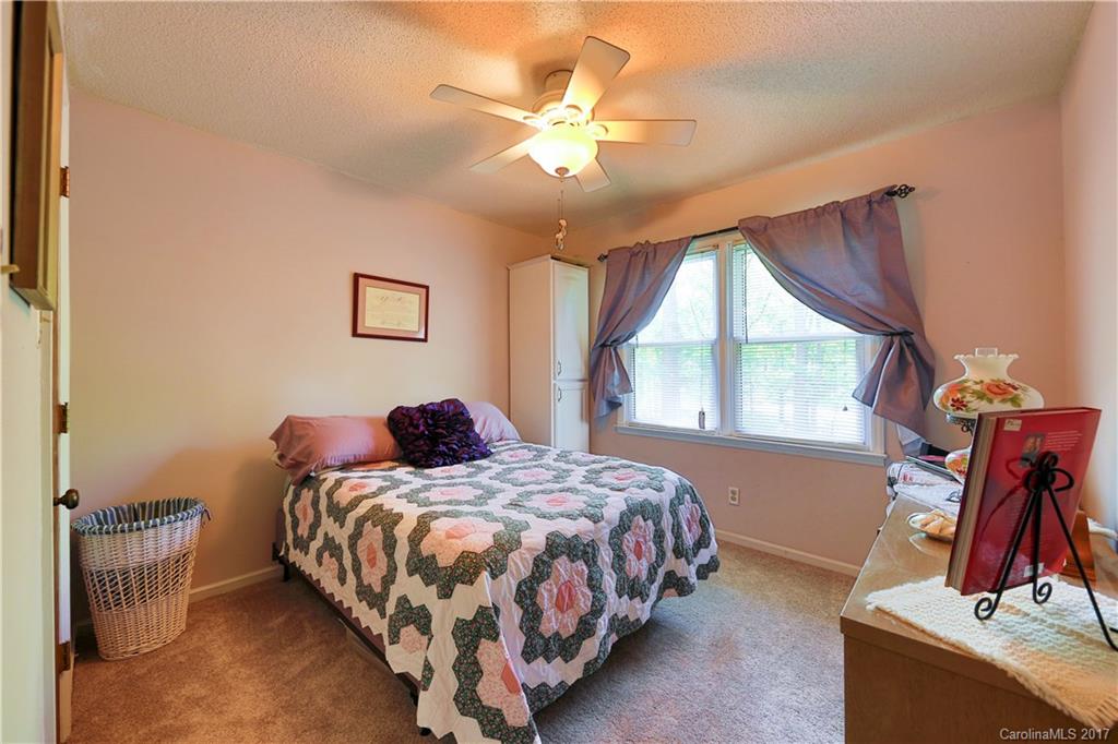 Country Oaks - Residential