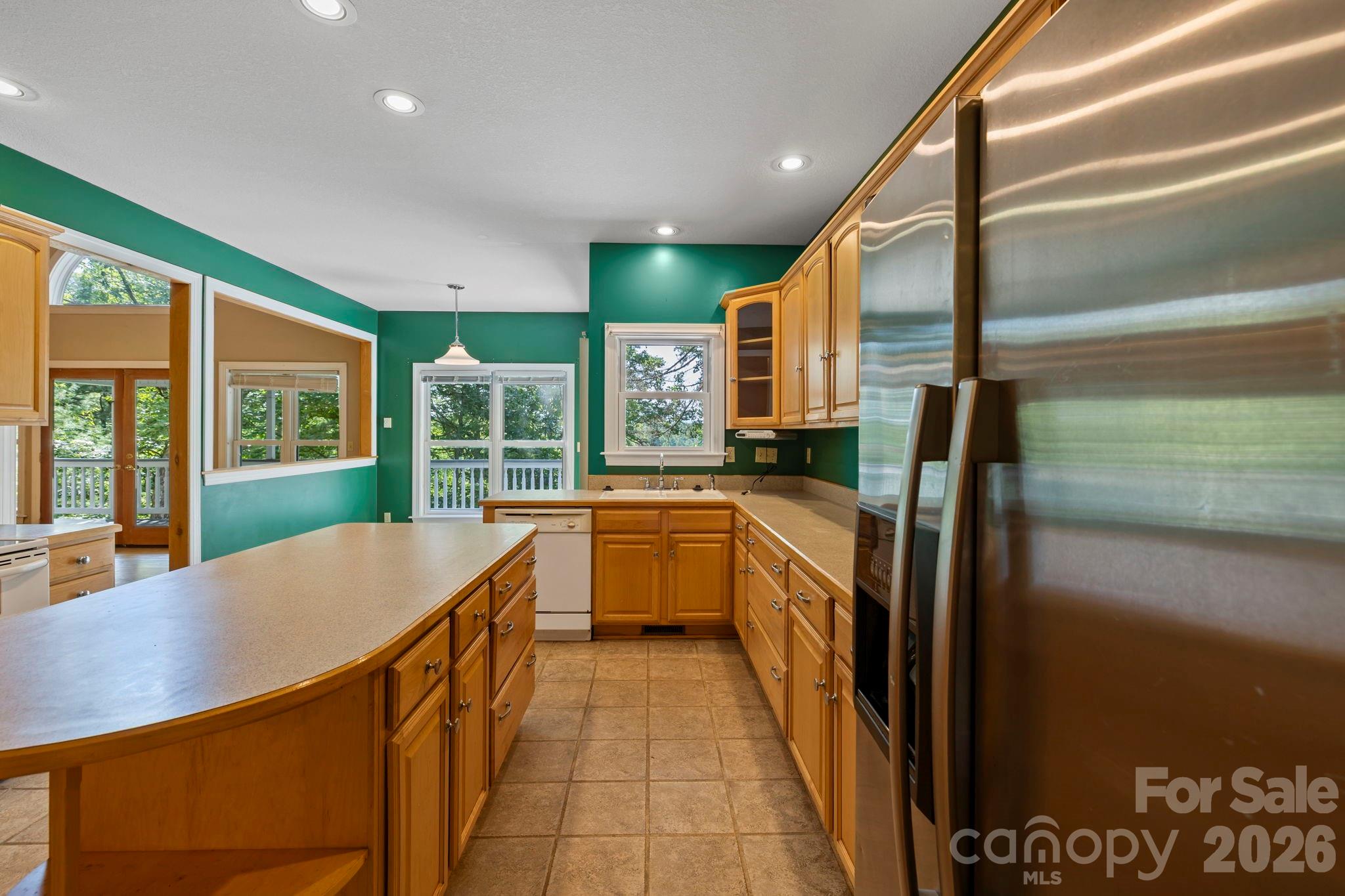 Macedonia Lake - Residential