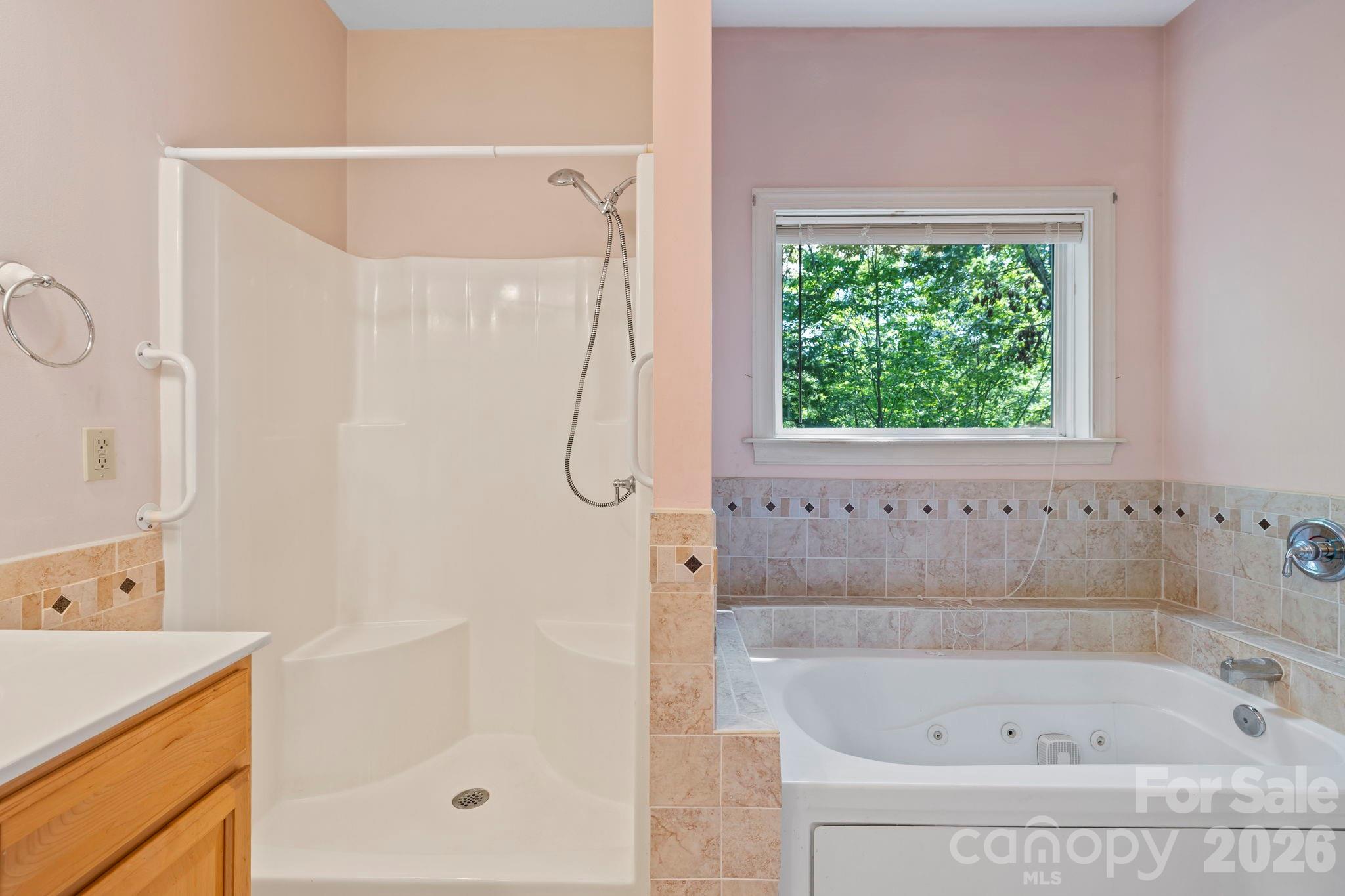 Macedonia Lake - Residential