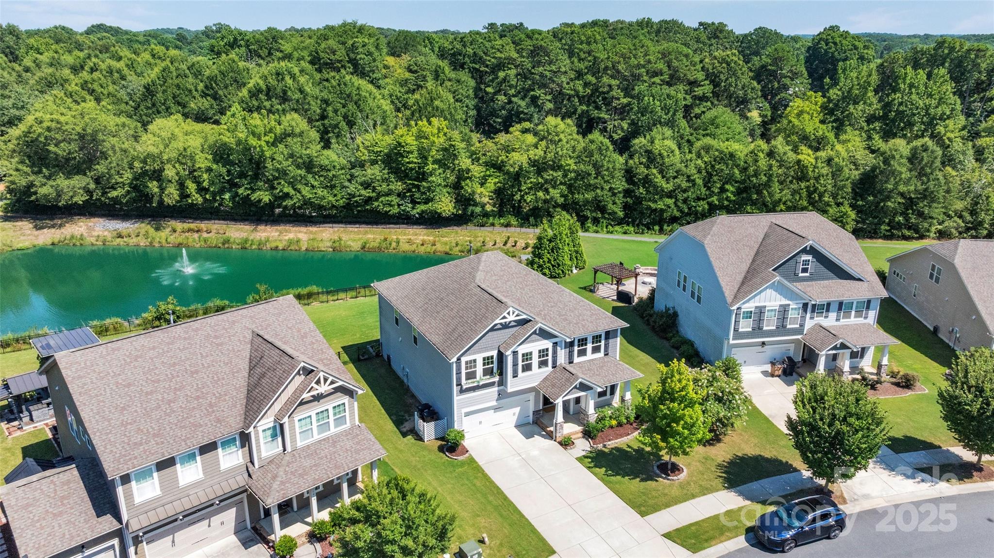 1014 Doughton Lane