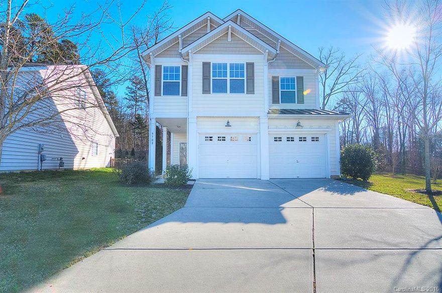 IMMACULATE & MOVE-IN READY! Great CUL-DE-SAC location! Neutral colors throughout. FABULOUS cozy, yet spacious FAM RM features gas-log FP & TV niche.  BEAUTIFUL KIT boasts center island, bar height counter, granite counters, ceramic tile backsplash, 42" maple cabinets & SS appliances. Dining room features chair rail & picture frame molding, beautiful light fixture & private backyard view. Upstairs you are greeted by multi-purpose loft, oversized MSTR BR suite, 2 add'l BRs & convenient laundry rm.