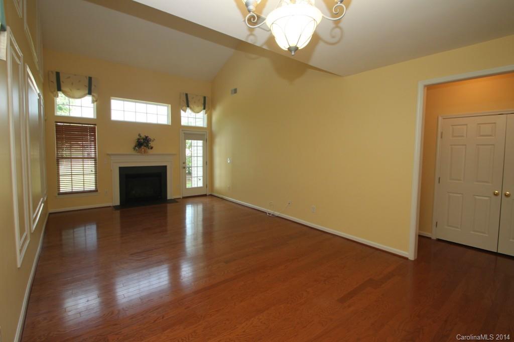 Glen Laurel - Residential