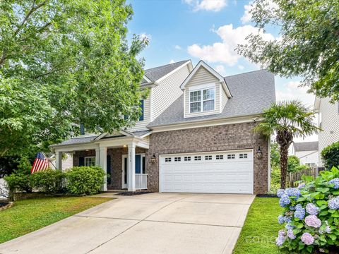 1016 Yellow Daisy Drive Matthews NC 28104