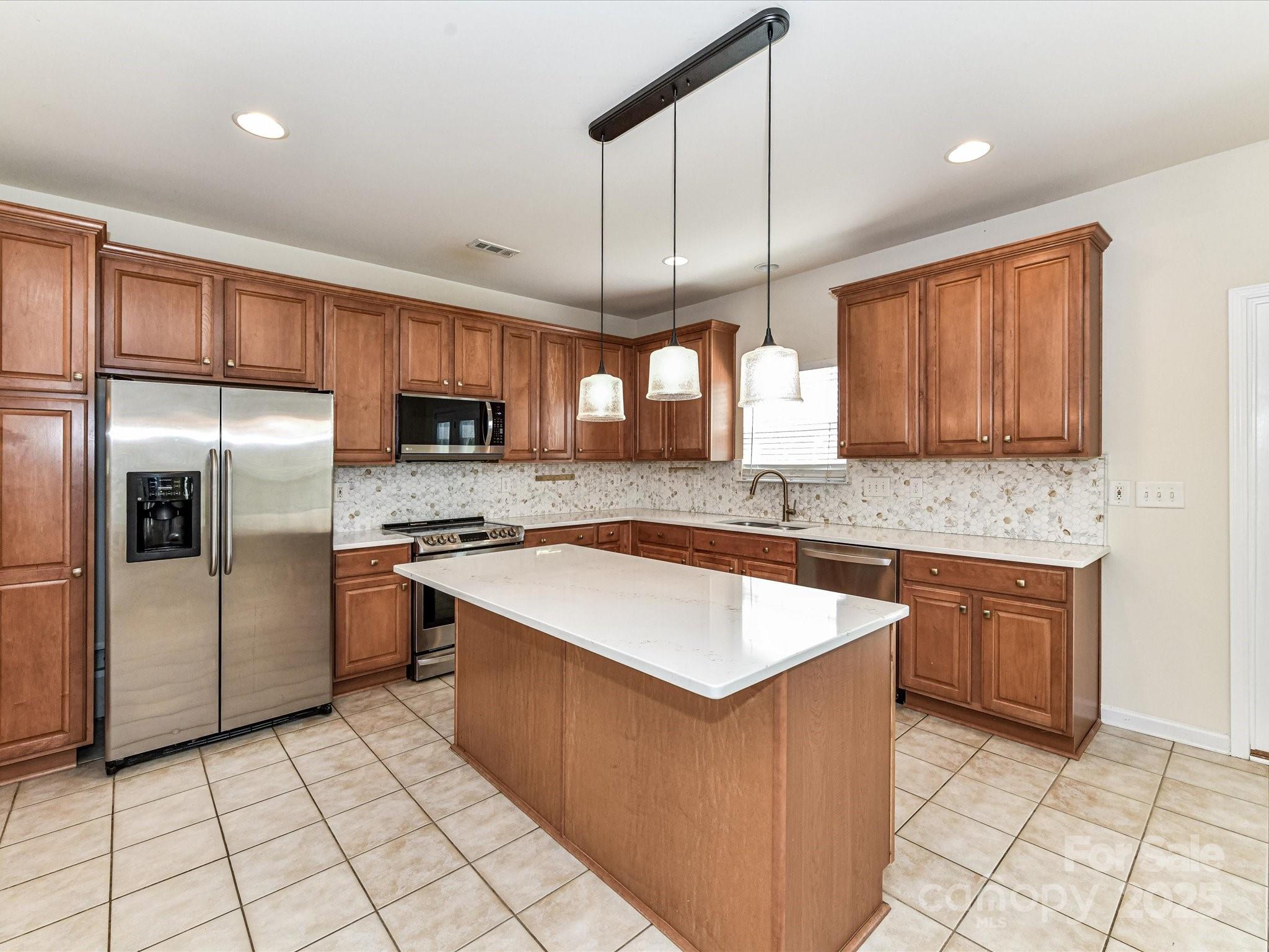 1016 Yellow Daisy Drive