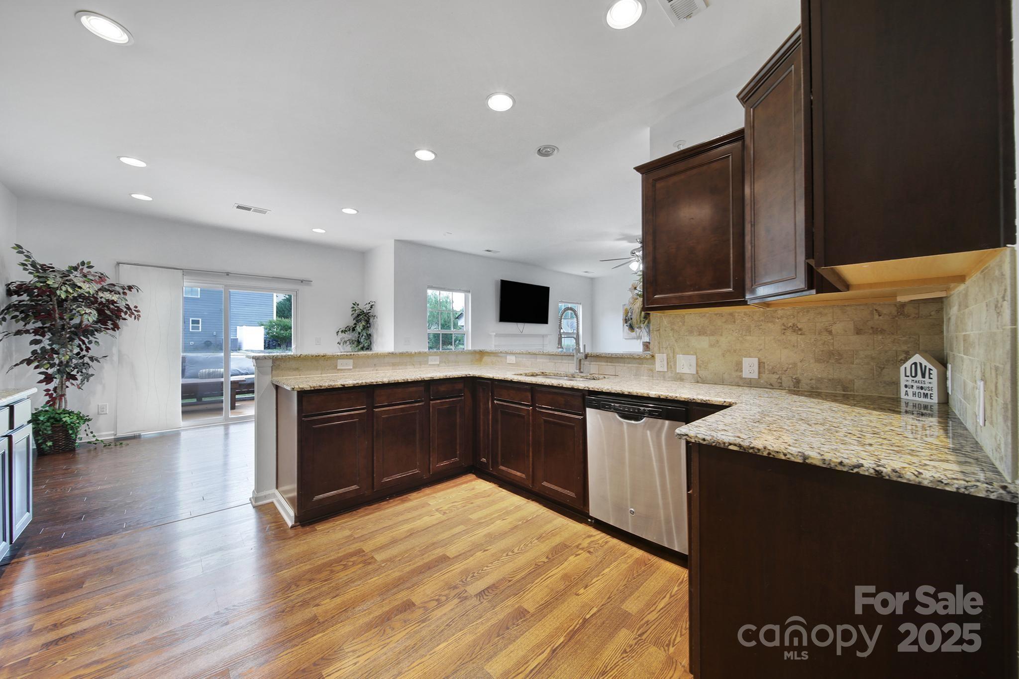 Fox Ridge - Residential